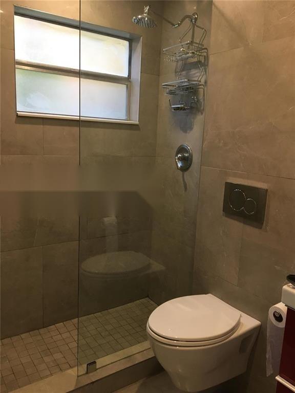 750 Michigan #101, Miami Beach FL 33139