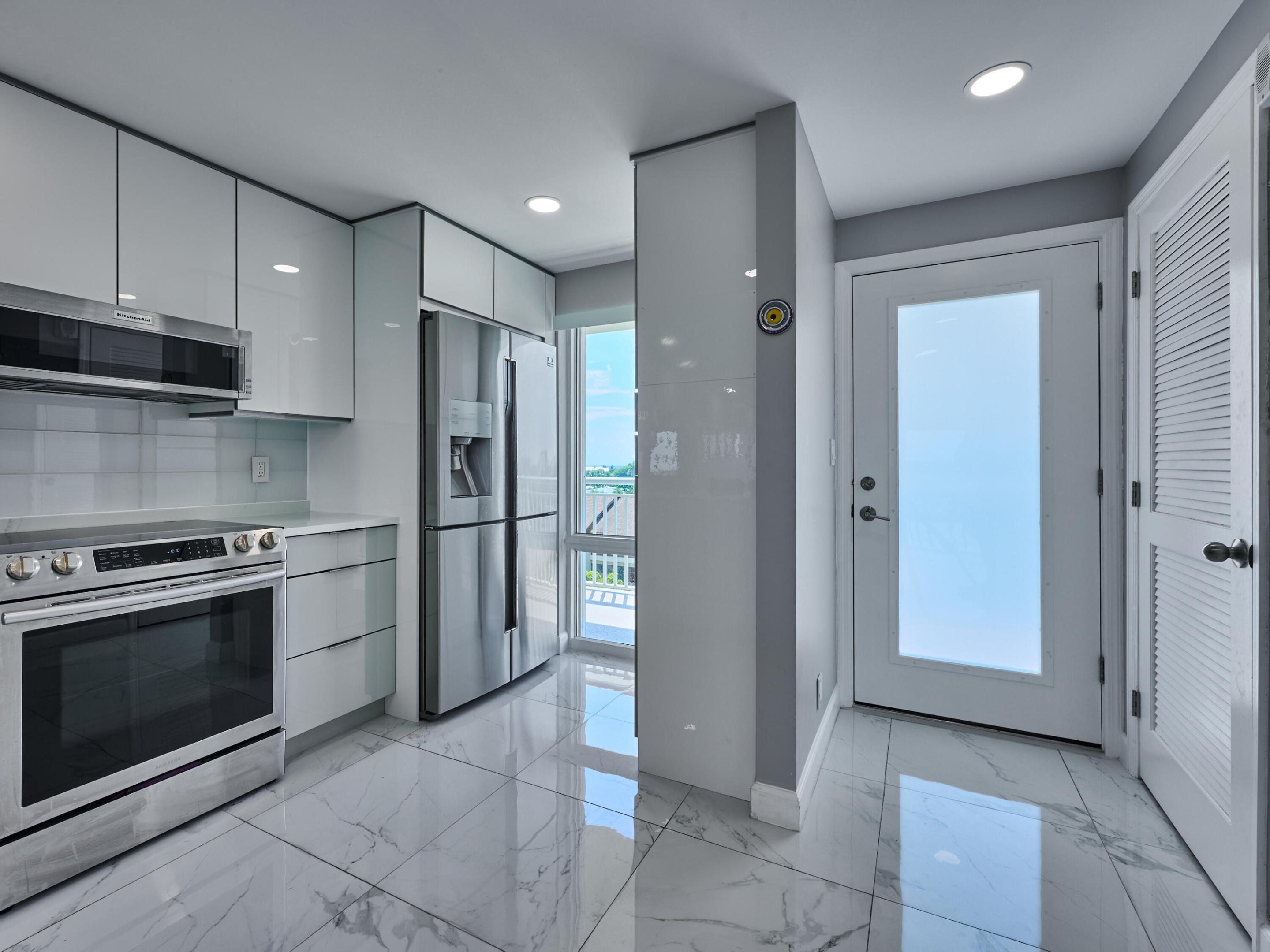 2611 N Riverside #606, Pompano Beach FL 33062