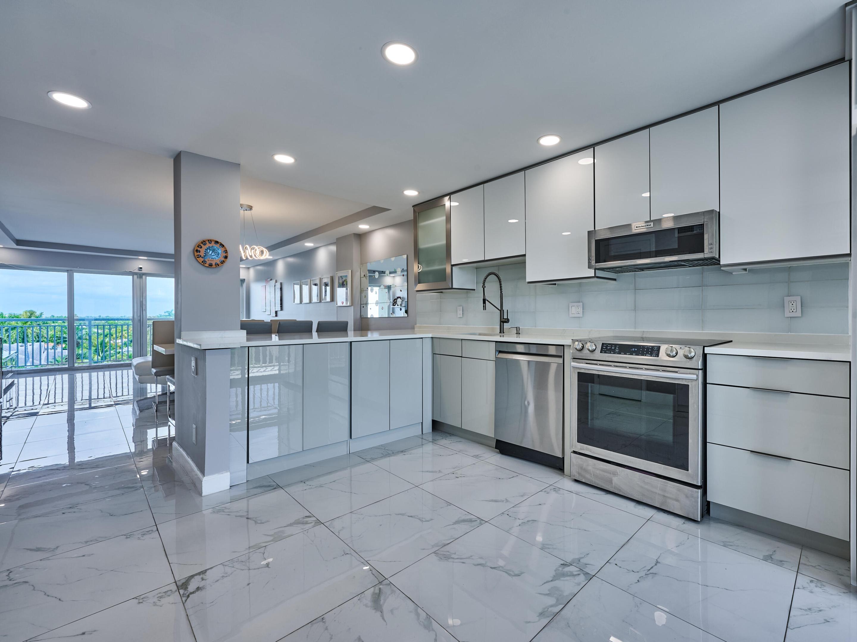 2611 N Riverside #606, Pompano Beach FL 33062