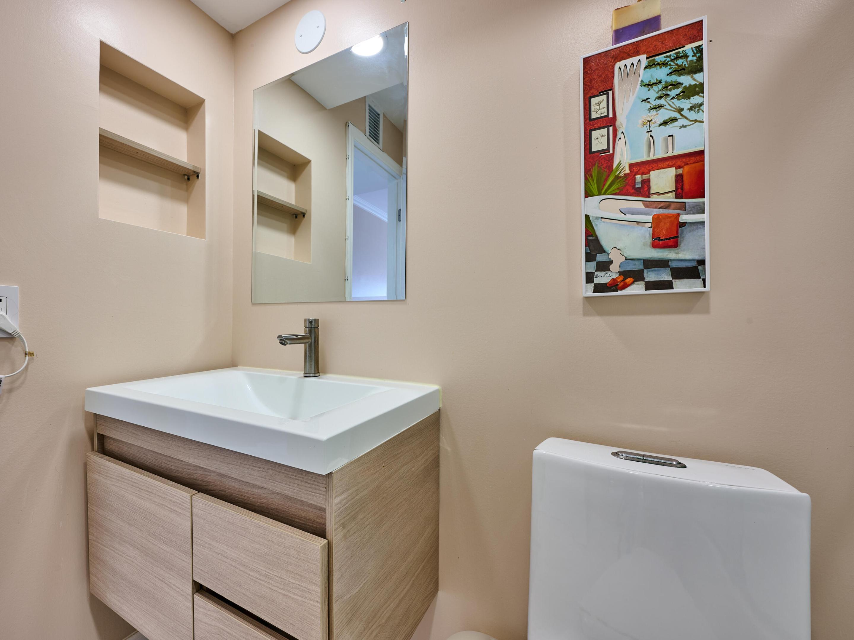 2611 N Riverside #606, Pompano Beach FL 33062