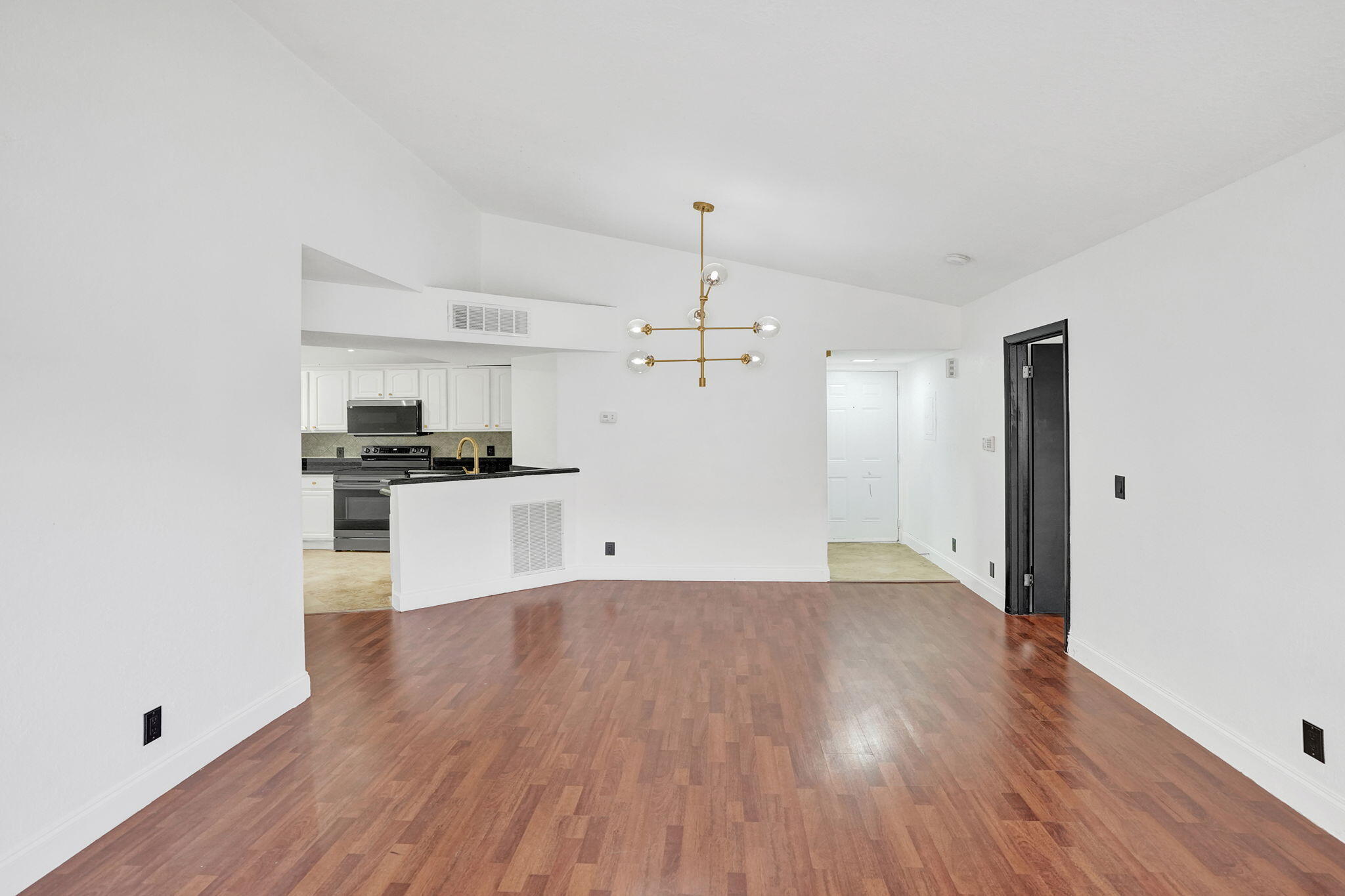 8761 Wiles #301, Coral Springs FL 33067