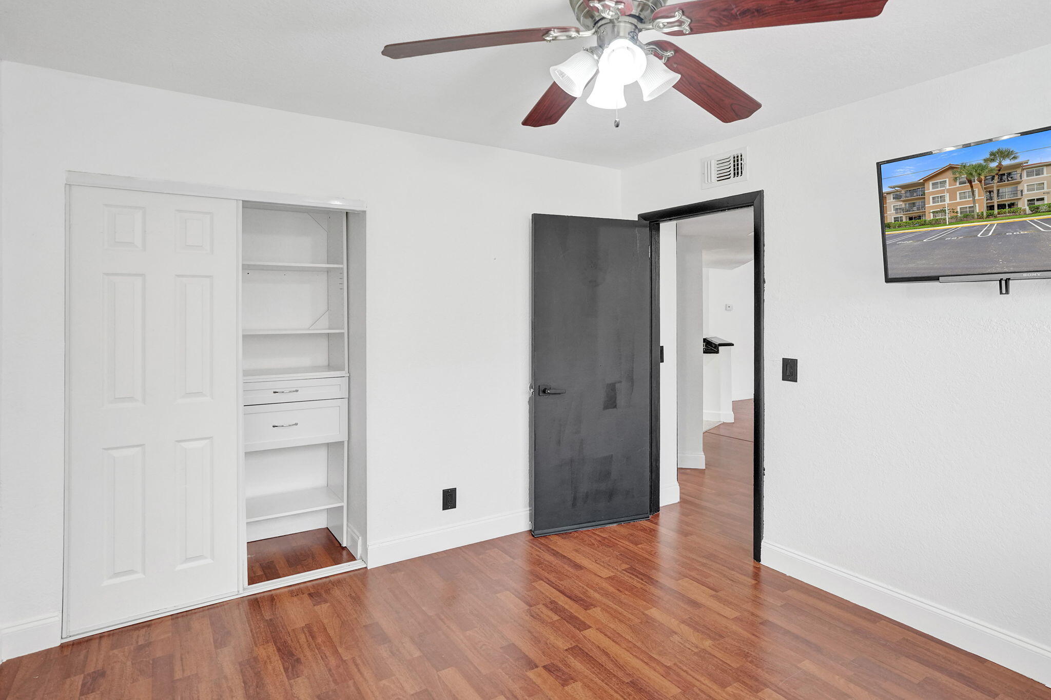 8761 Wiles #301, Coral Springs FL 33067
