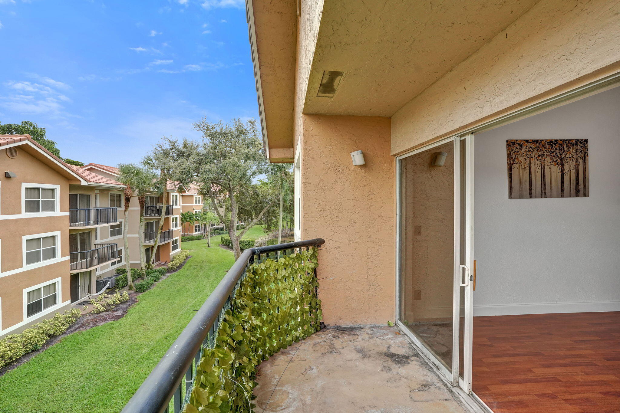 8761 Wiles #301, Coral Springs FL 33067