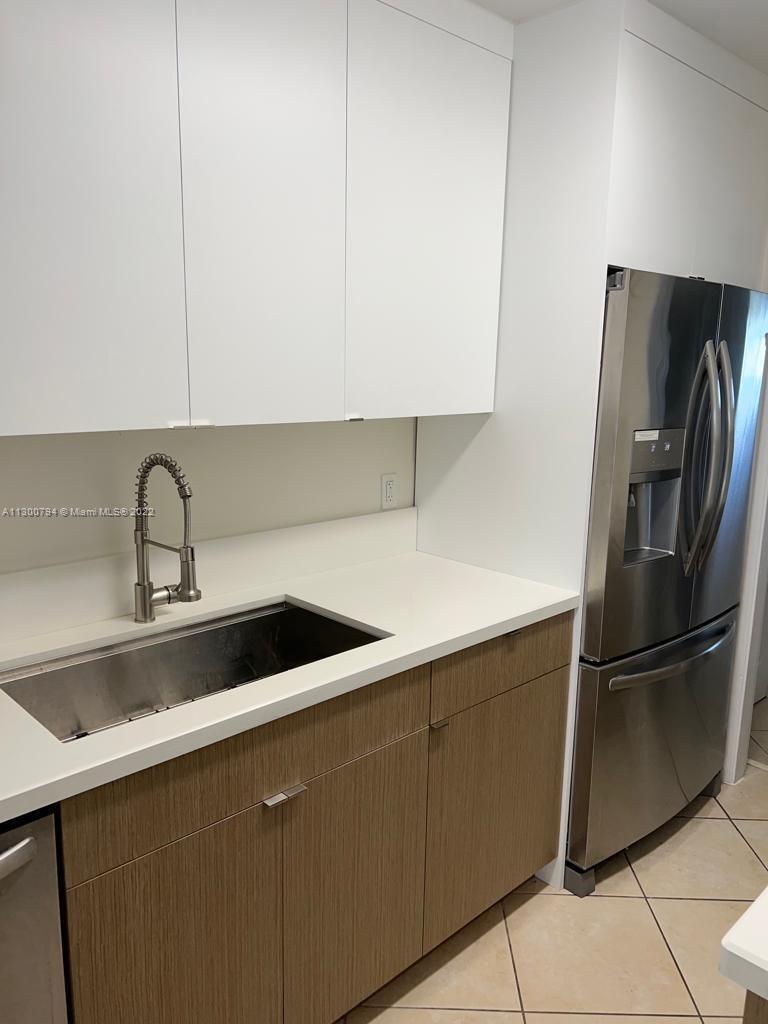2755 NE 28th #C3, Lighthouse Point FL 33064