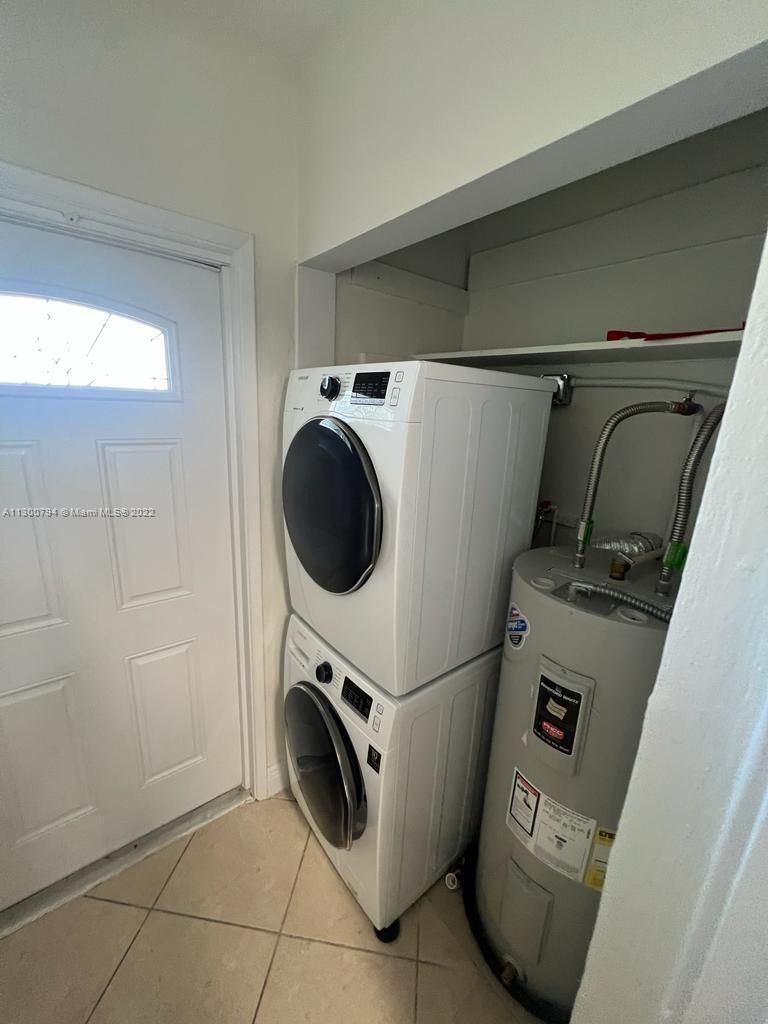 2755 NE 28th #C3, Lighthouse Point FL 33064