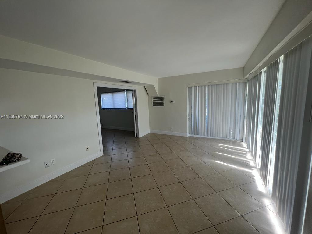 2755 NE 28th #C3, Lighthouse Point FL 33064