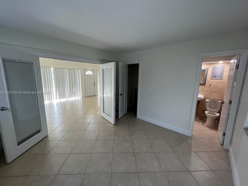 2755 NE 28th #C3, Lighthouse Point FL 33064