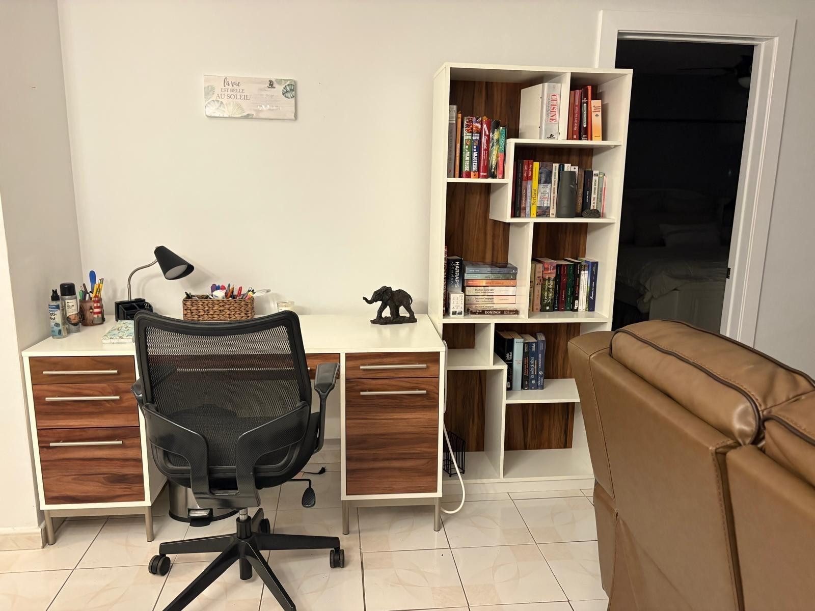 450 PARADISE ISLE #201, Hallandale Beach FL 33009