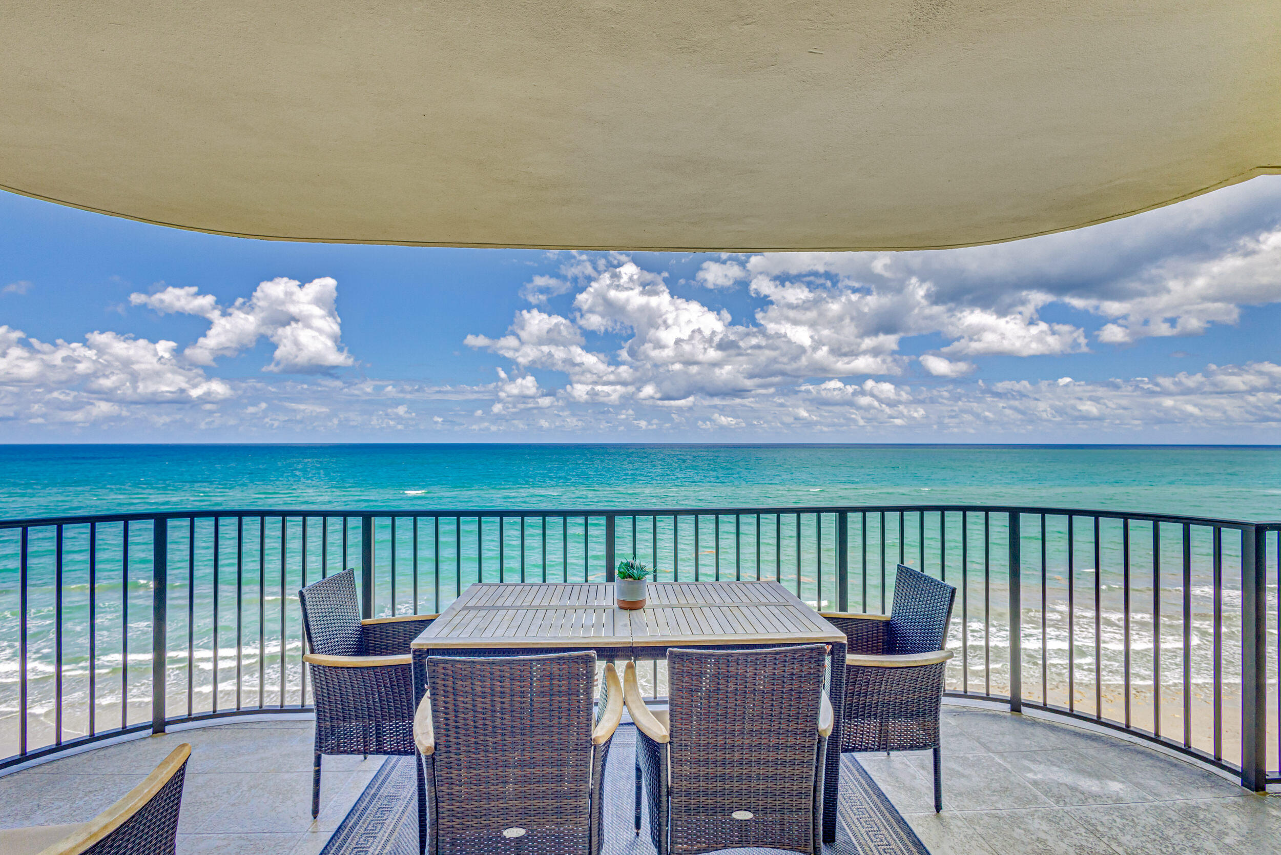 400 Beach #702, Tequesta FL 33469