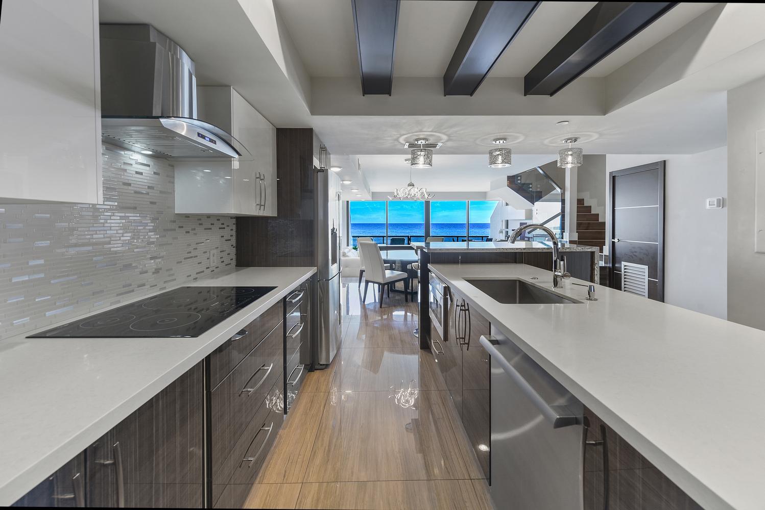3115 S OCEAN #103, Highland Beach FL 33487
