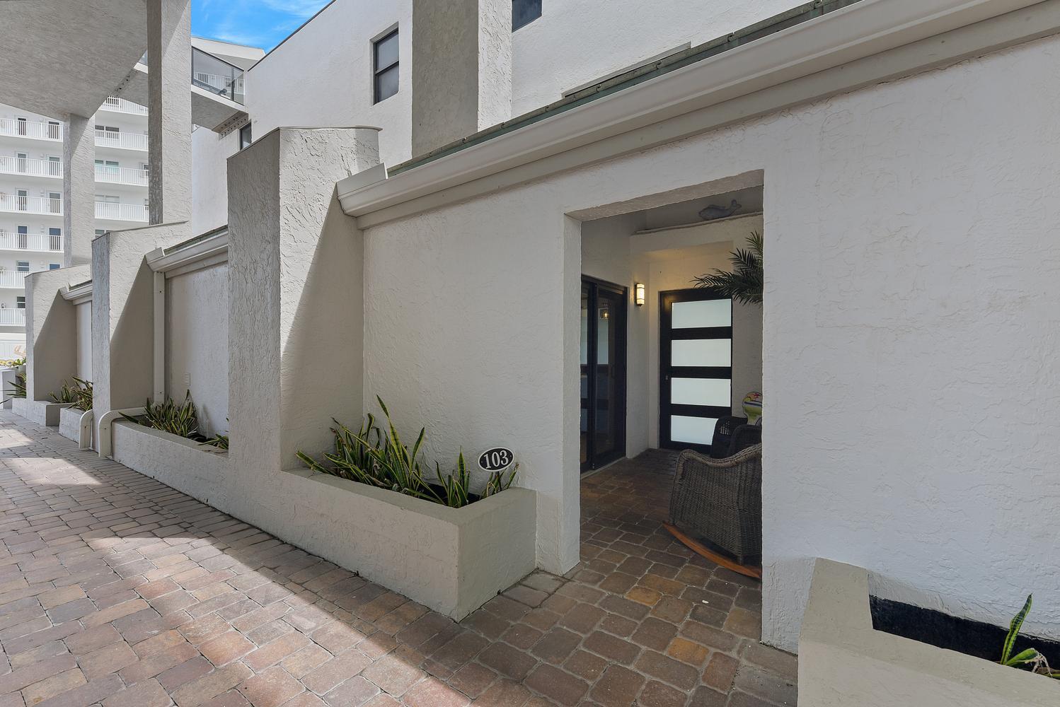 3115 S OCEAN #103, Highland Beach FL 33487
