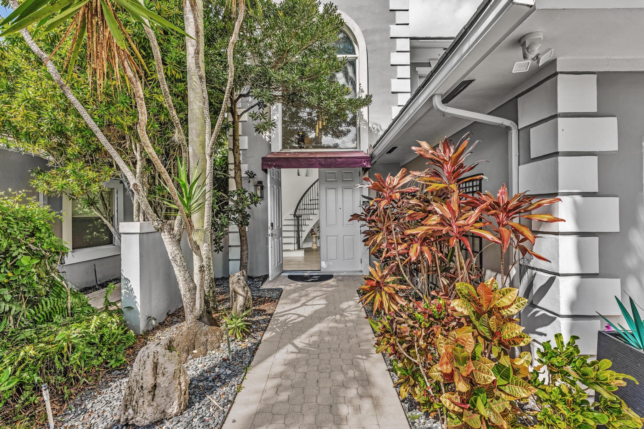 23281 BUTTERFLY PALM, Boca Raton FL 33433