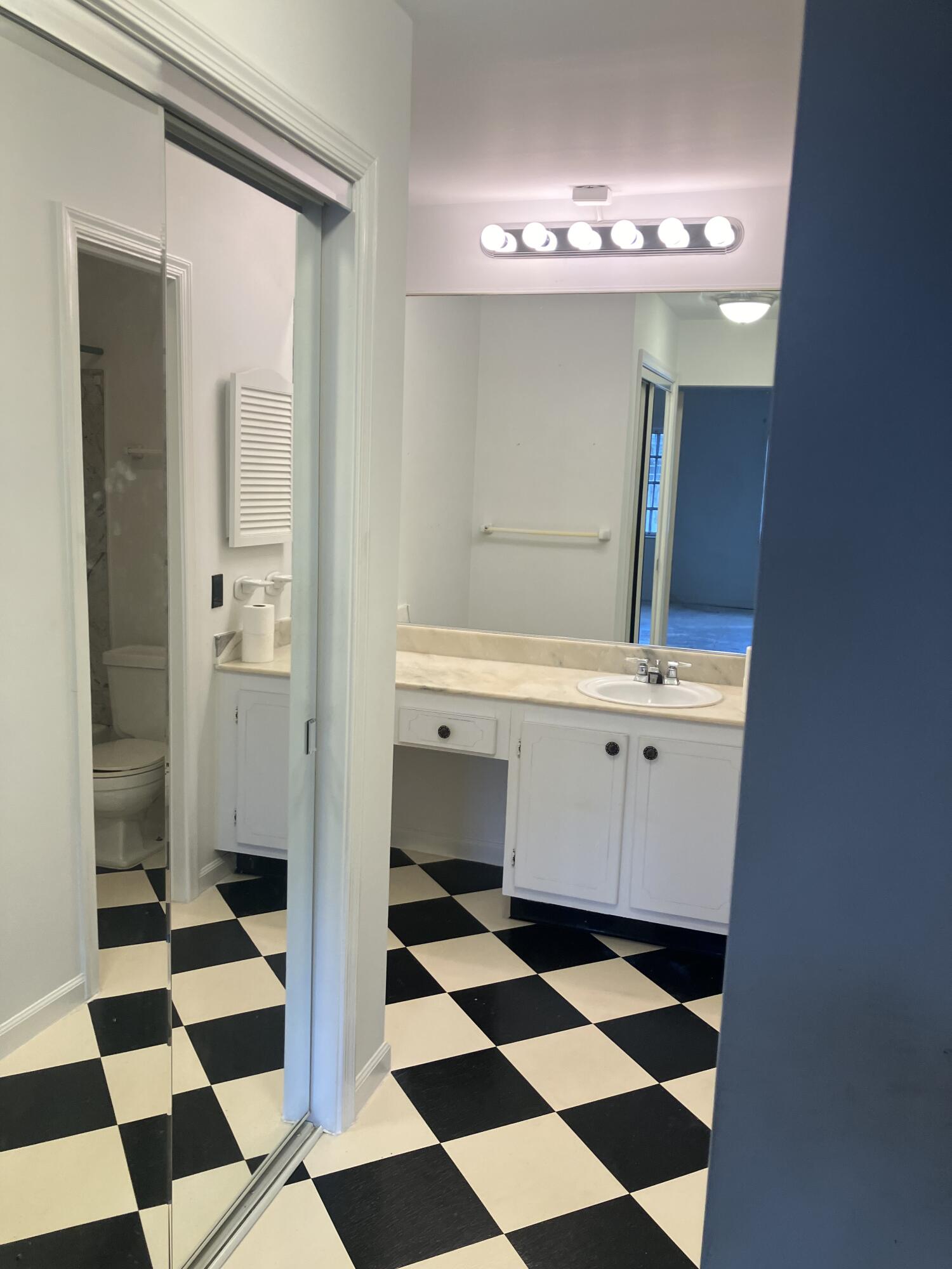 6293 Bay Club #4, Fort Lauderdale FL 33308