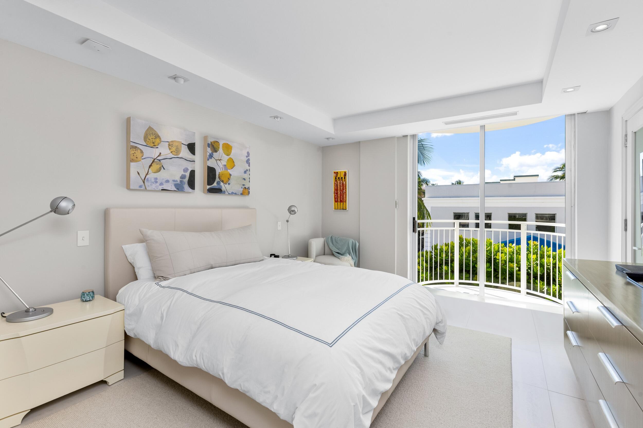 100 Worth #317, Palm Beach FL 33480