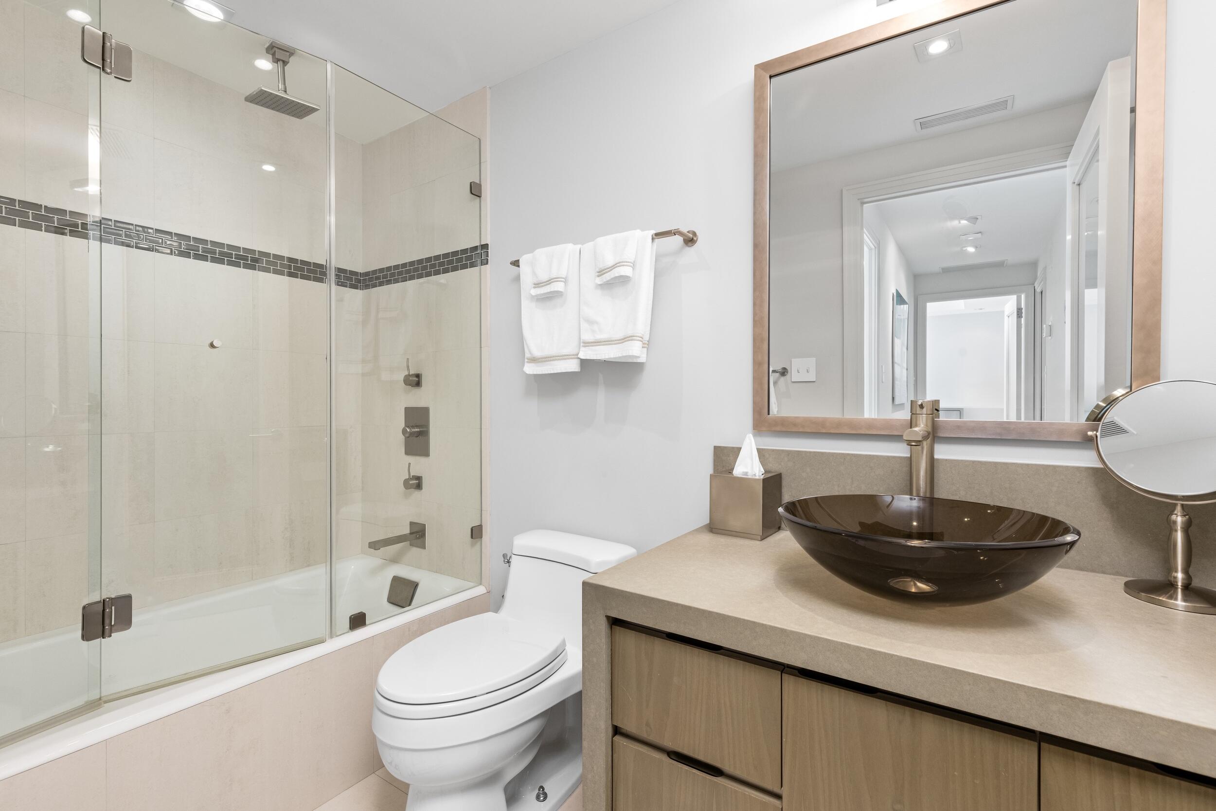 100 Worth #317, Palm Beach FL 33480