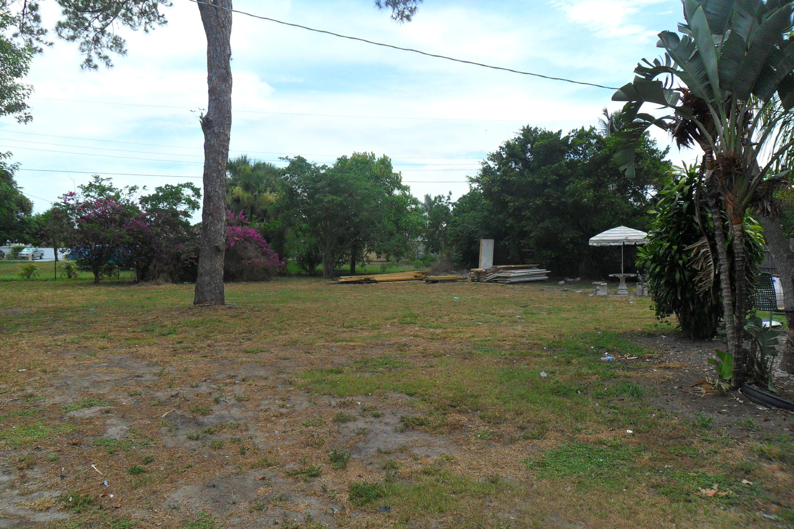 730 W ILEX, Lake Park FL 33403