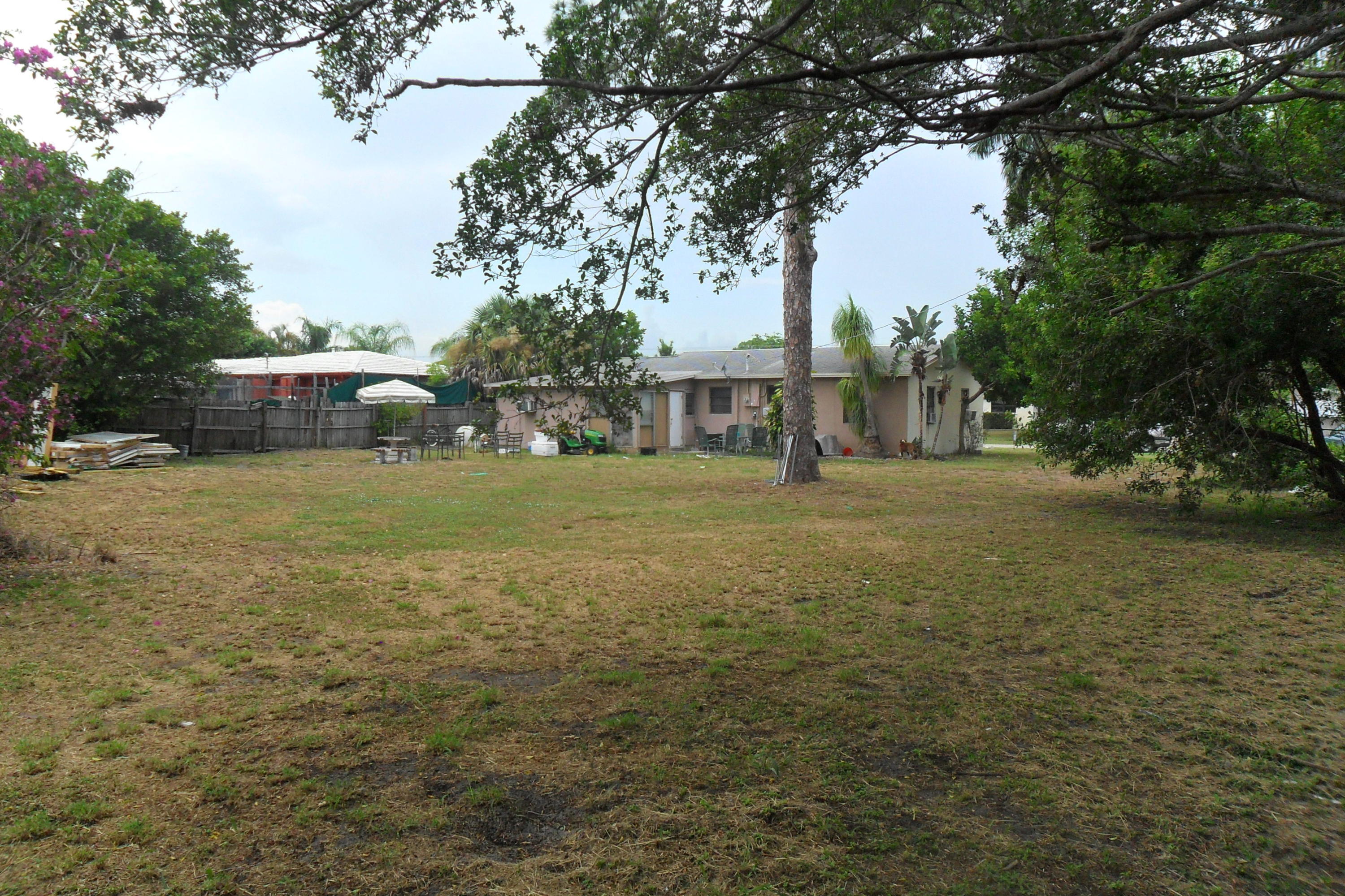 730 W ILEX, Lake Park FL 33403
