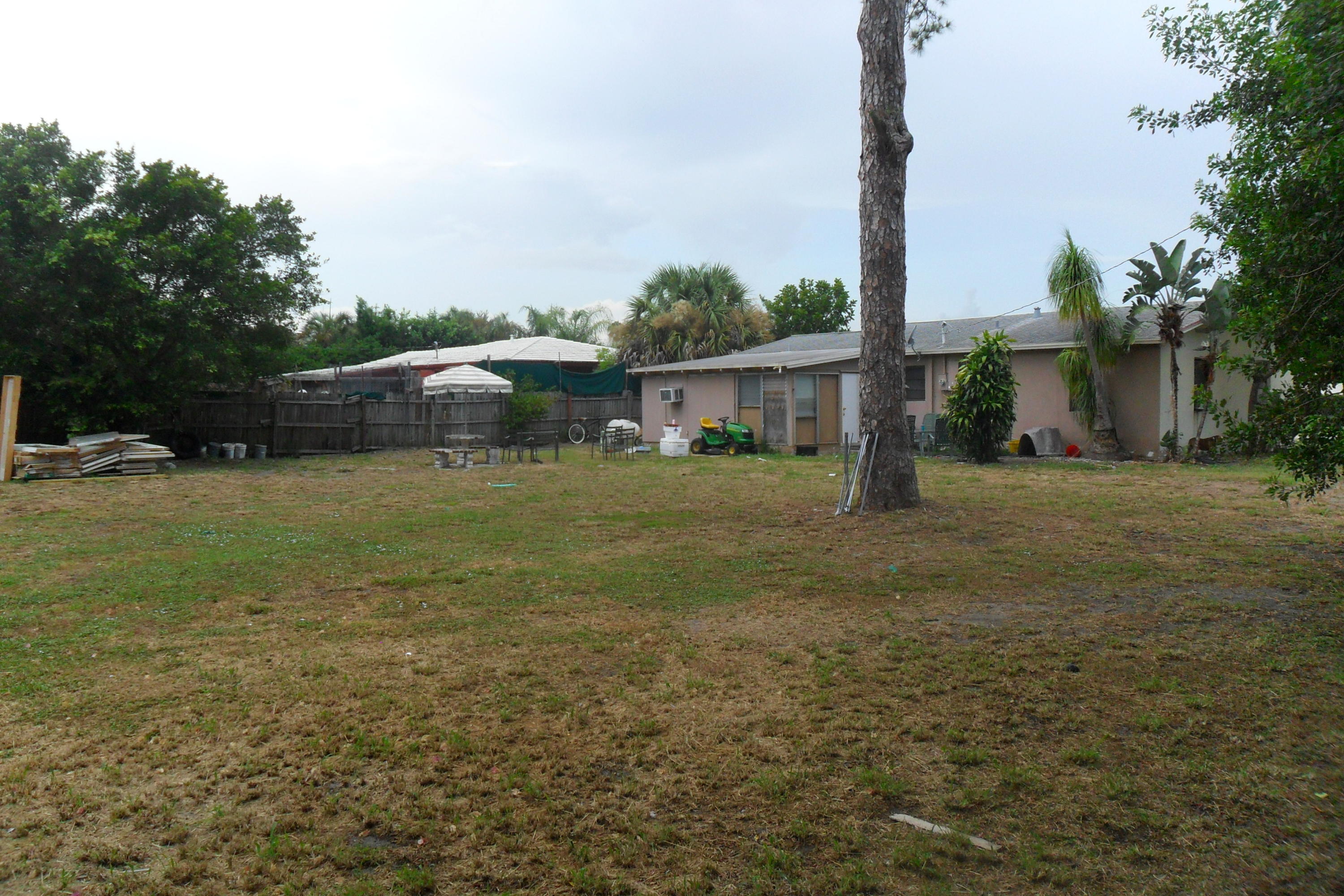 730 W ILEX, Lake Park FL 33403