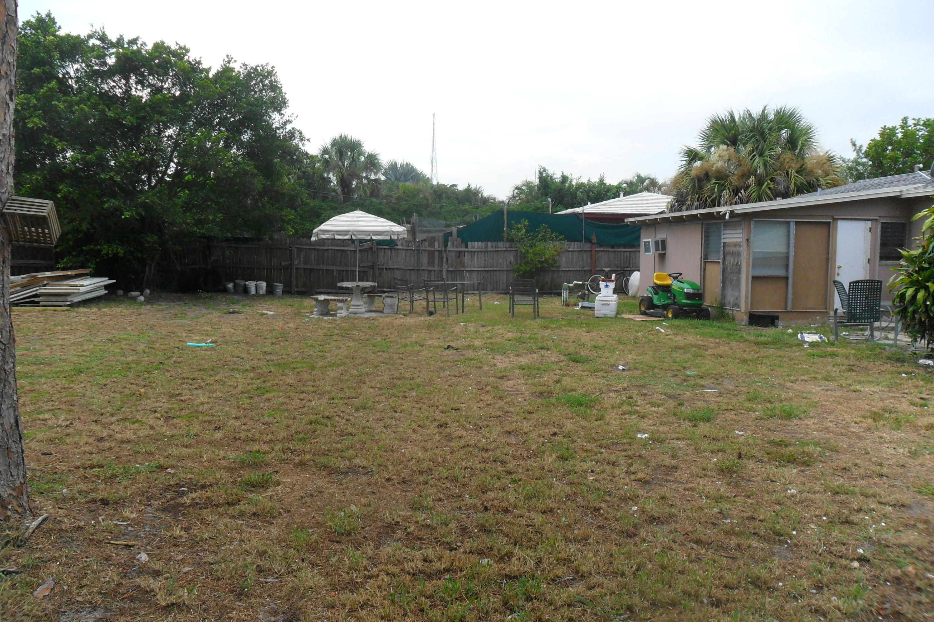 730 W ILEX, Lake Park FL 33403