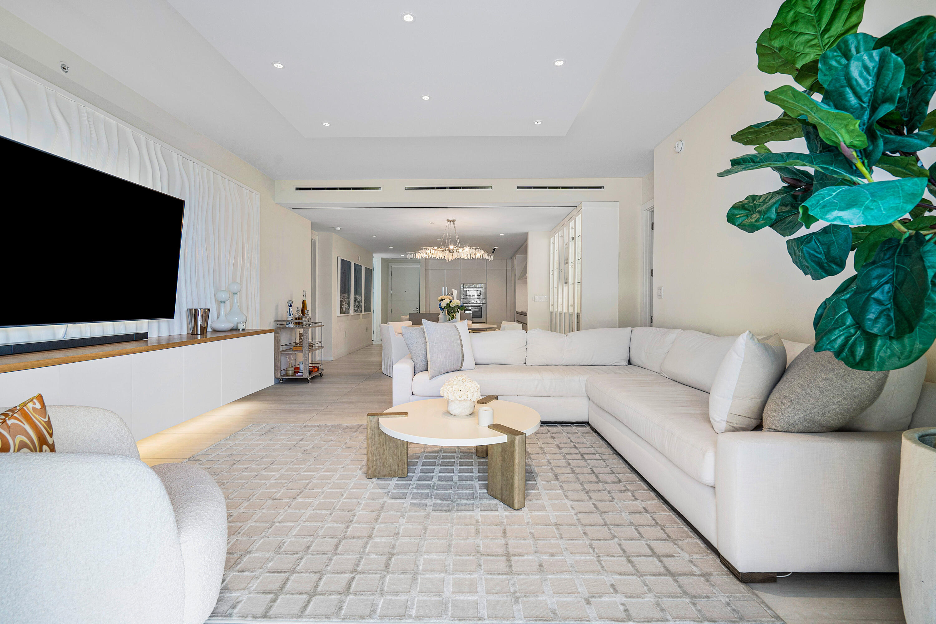 200 SE Mizner #308, Boca Raton FL 33432