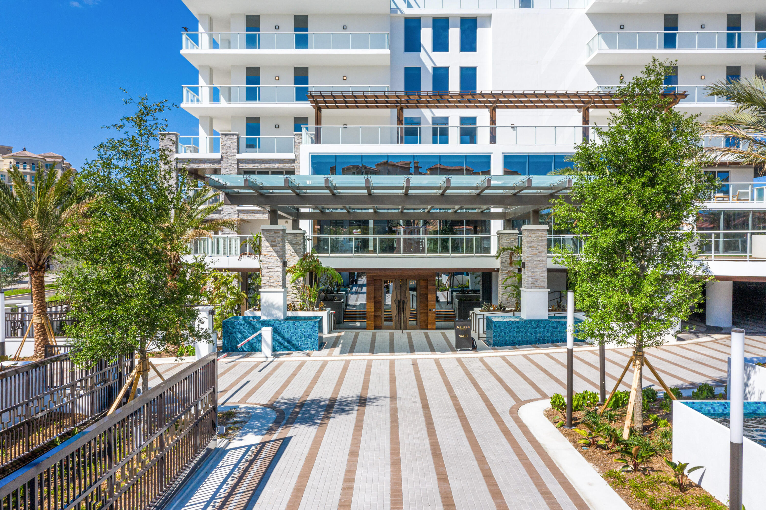 200 SE Mizner #308, Boca Raton FL 33432