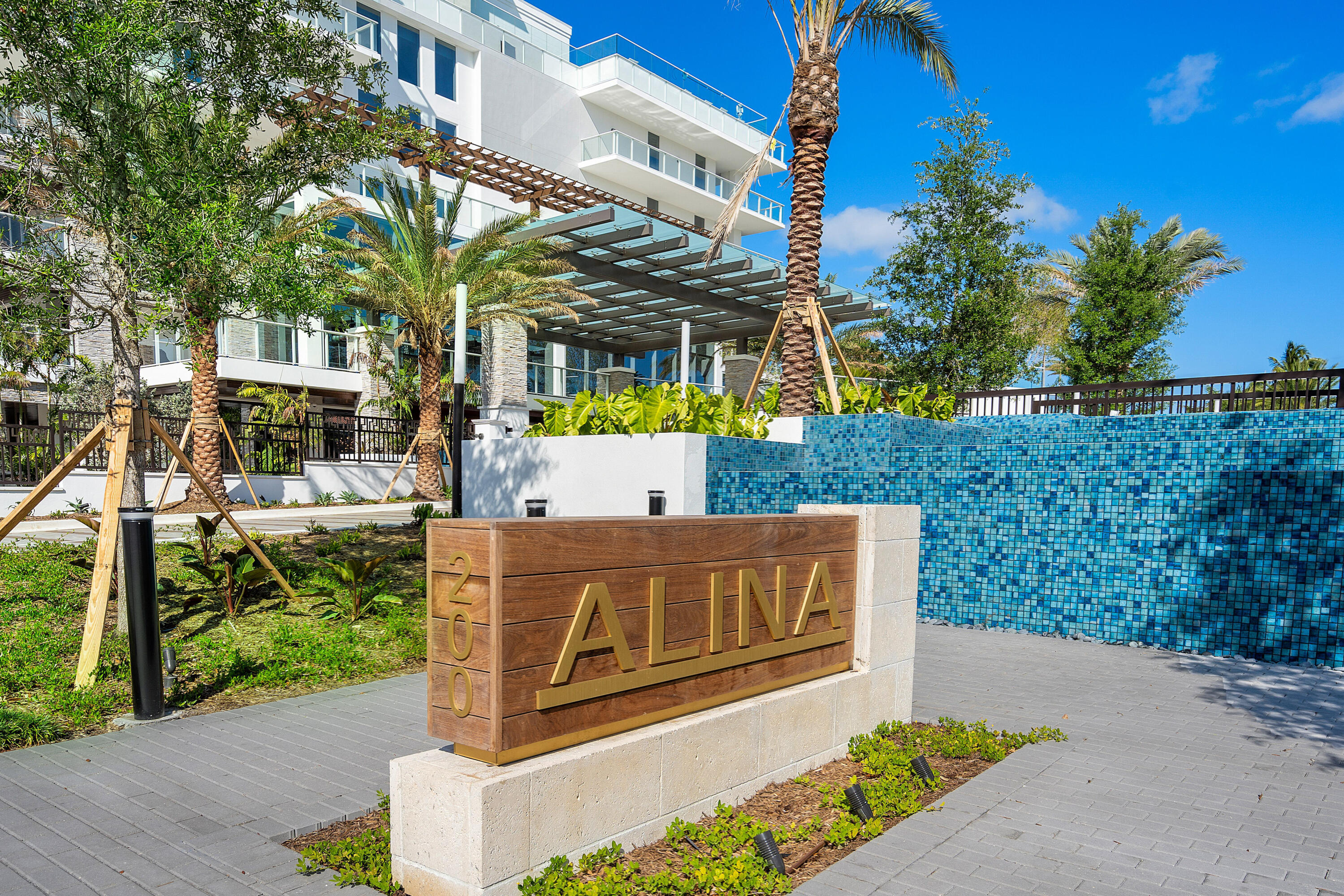 200 SE Mizner #308, Boca Raton FL 33432