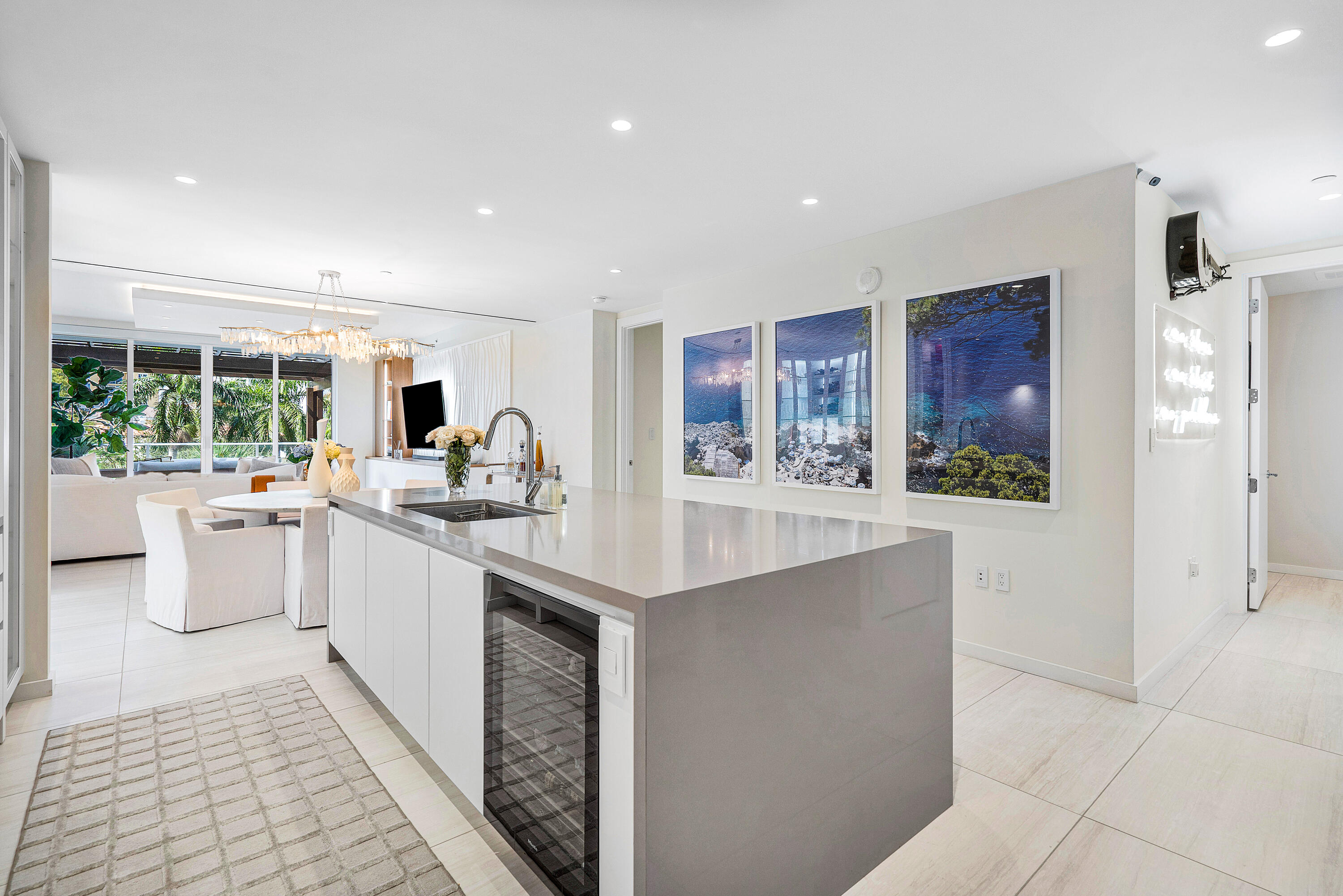 200 SE Mizner #308, Boca Raton FL 33432