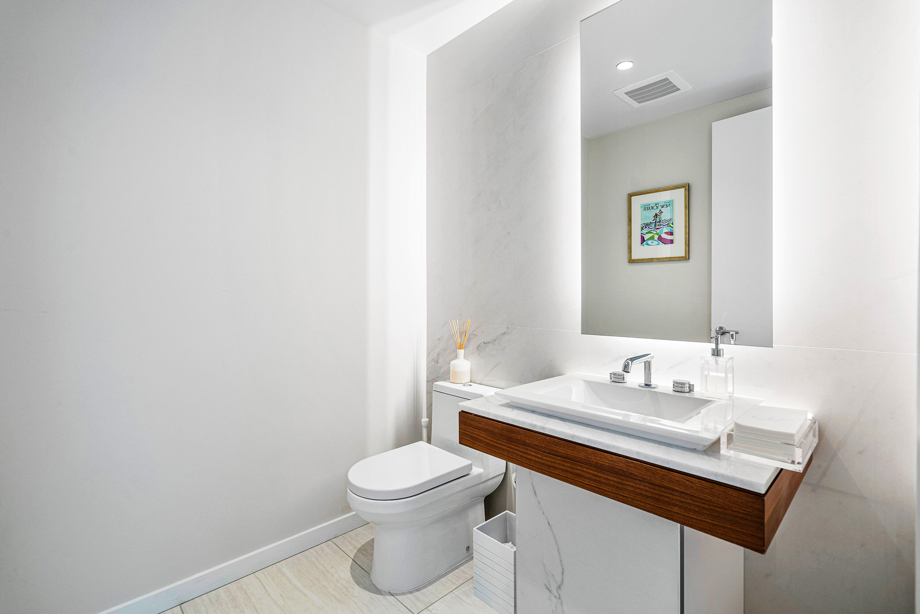 200 SE Mizner #308, Boca Raton FL 33432