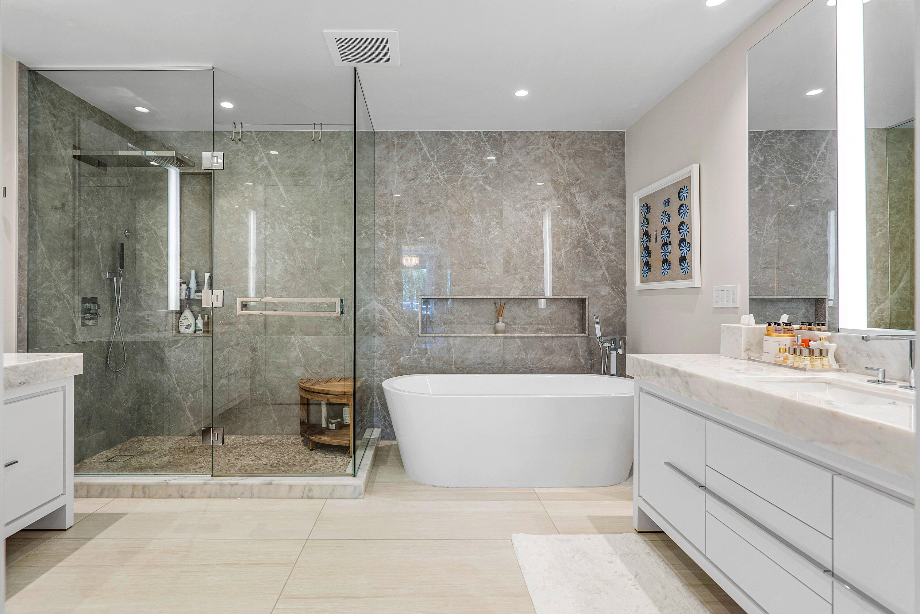 200 SE Mizner #308, Boca Raton FL 33432