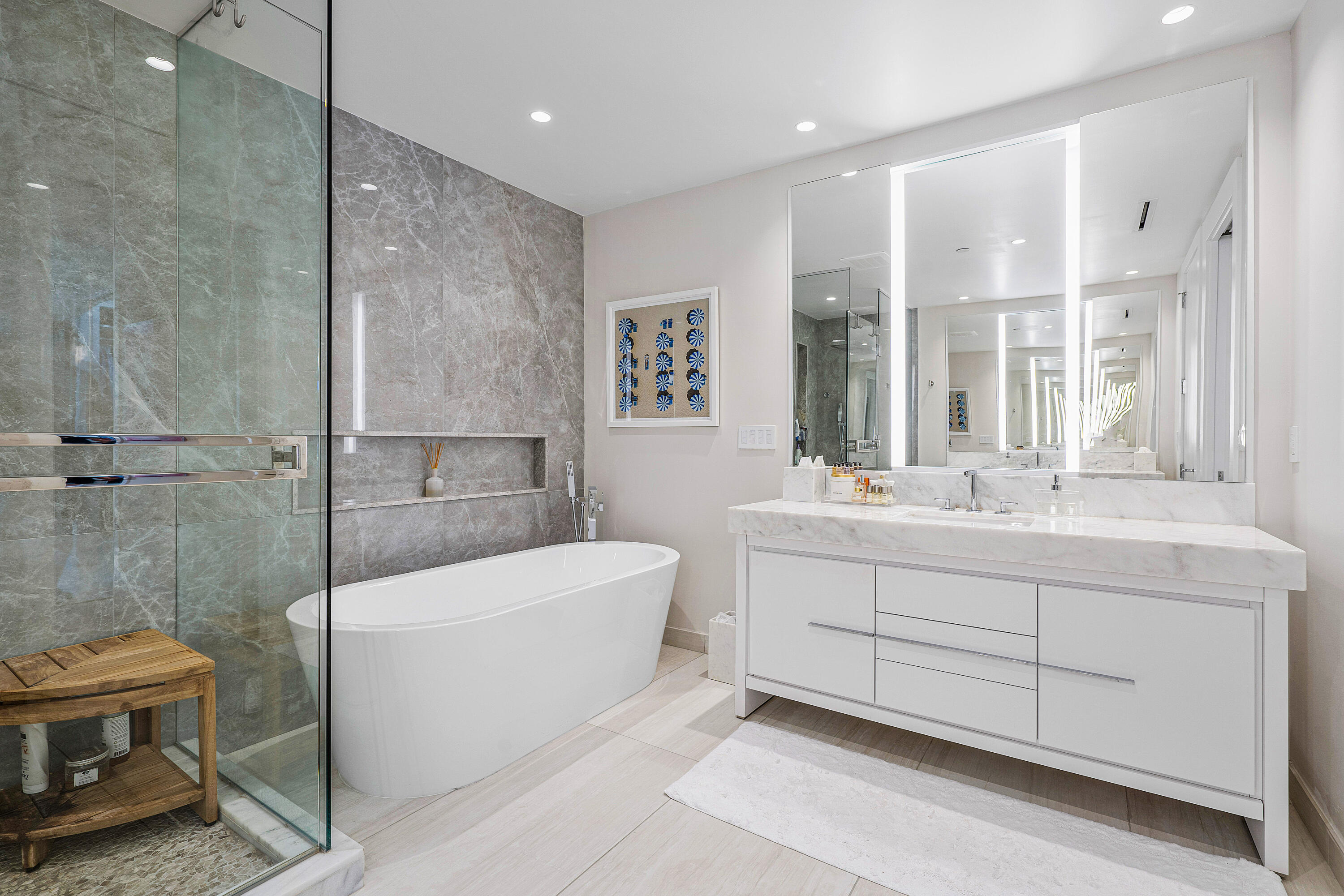 200 SE Mizner #308, Boca Raton FL 33432
