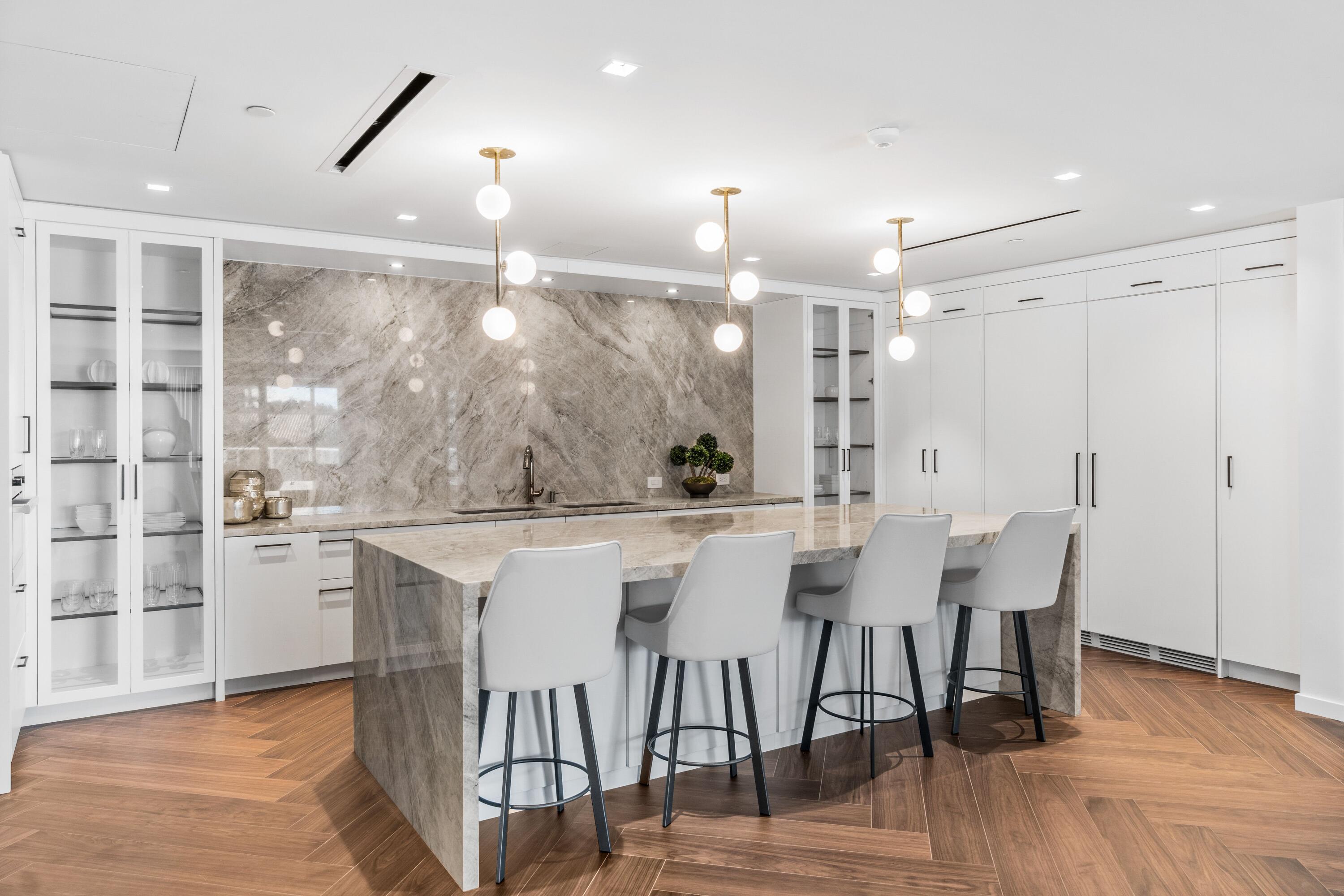 200 SE Mizner #308, Boca Raton FL 33432