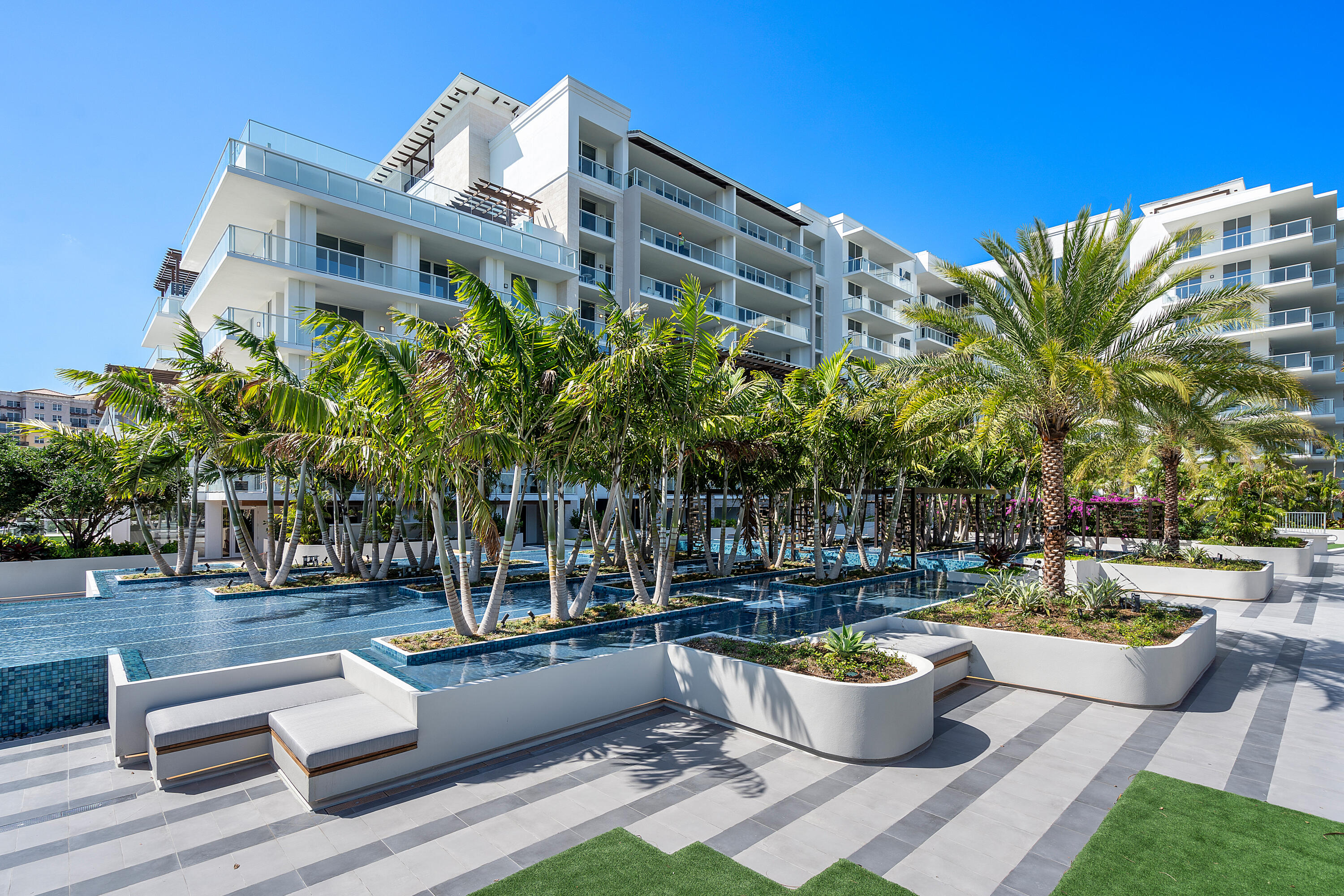 200 SE Mizner #308, Boca Raton FL 33432