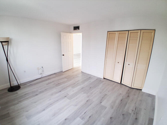 301 Croton #302, Lantana FL 33462