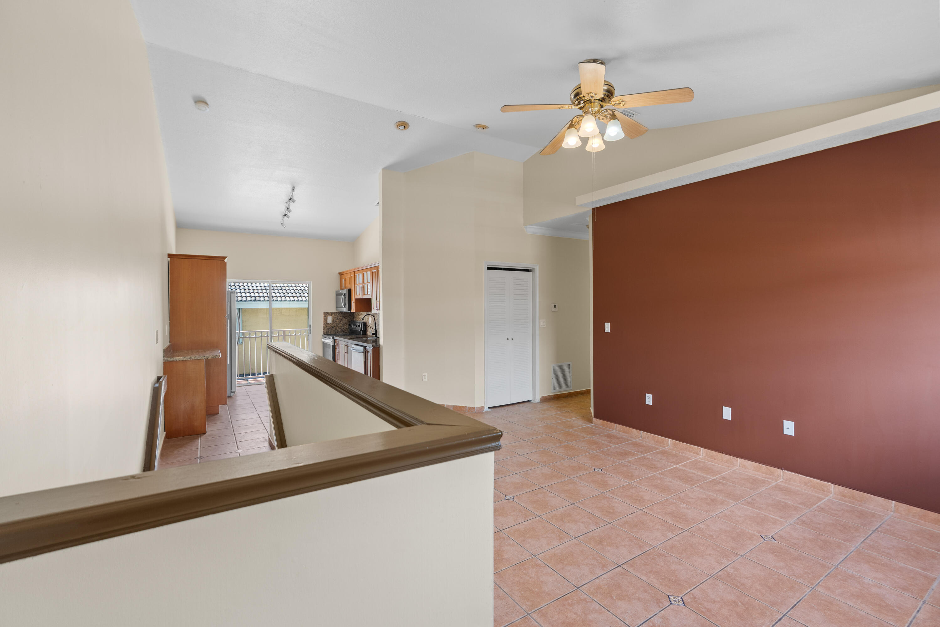 7520 W 20TH #206, Hialeah FL 33016
