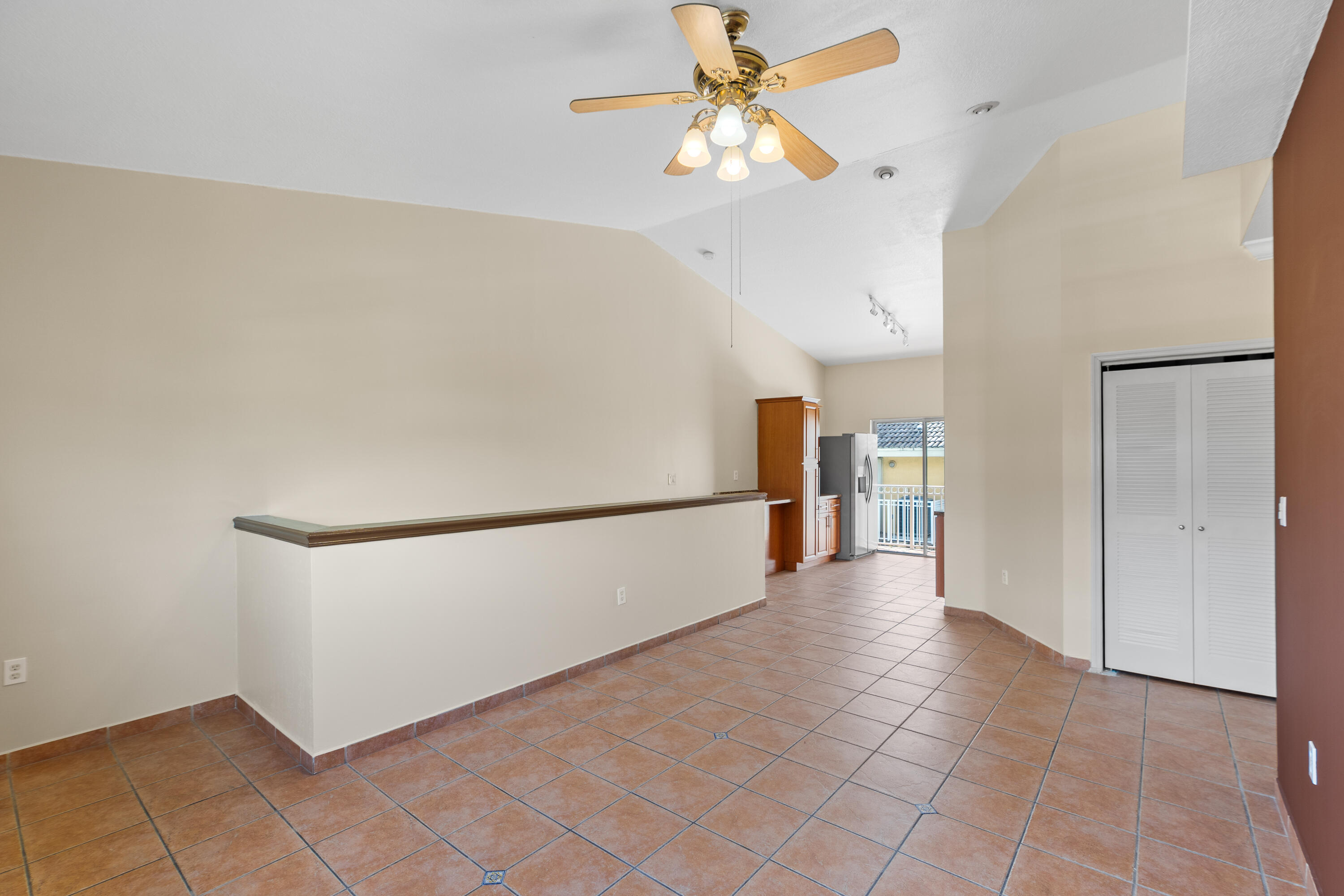 7520 W 20TH #206, Hialeah FL 33016