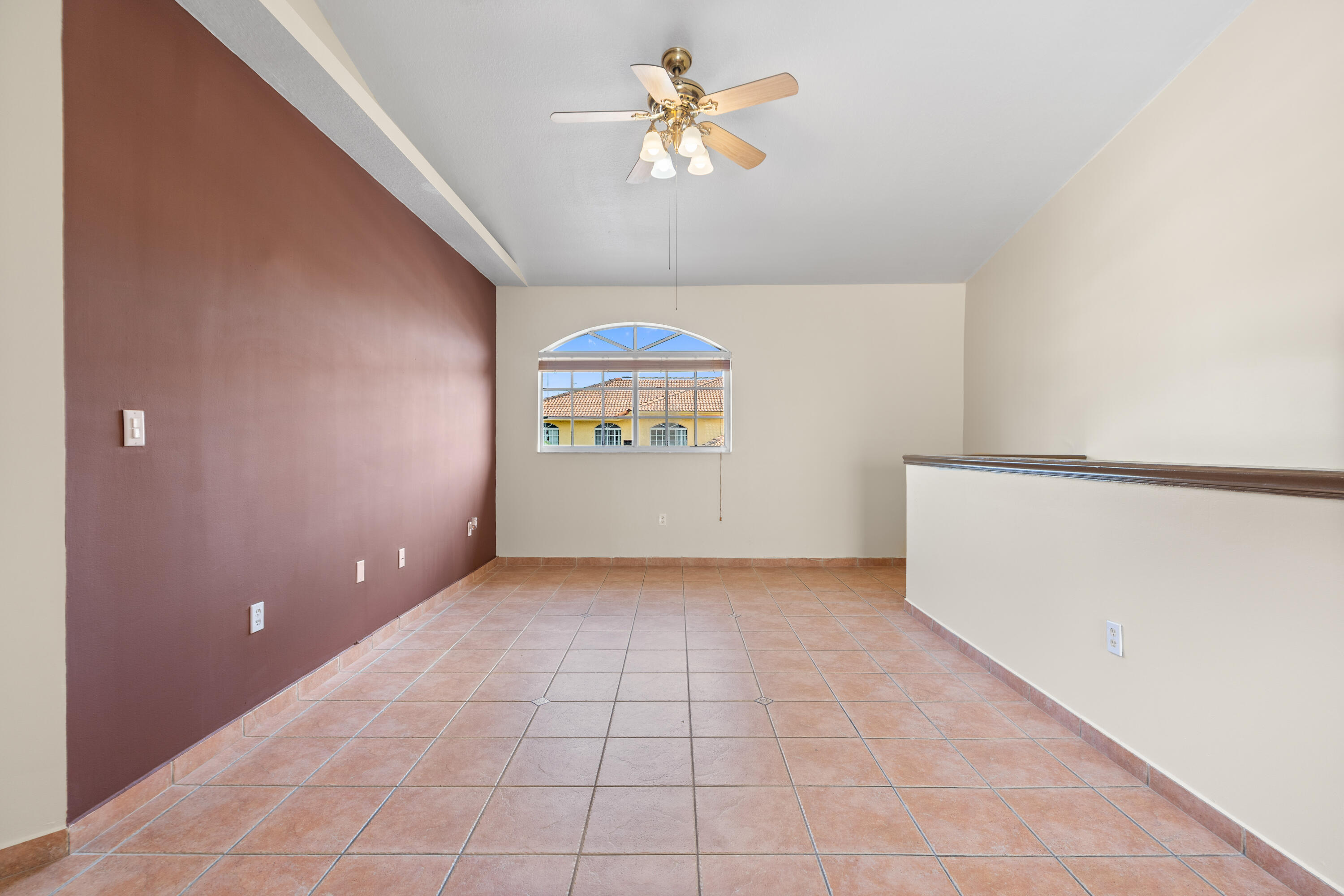 7520 W 20TH #206, Hialeah FL 33016