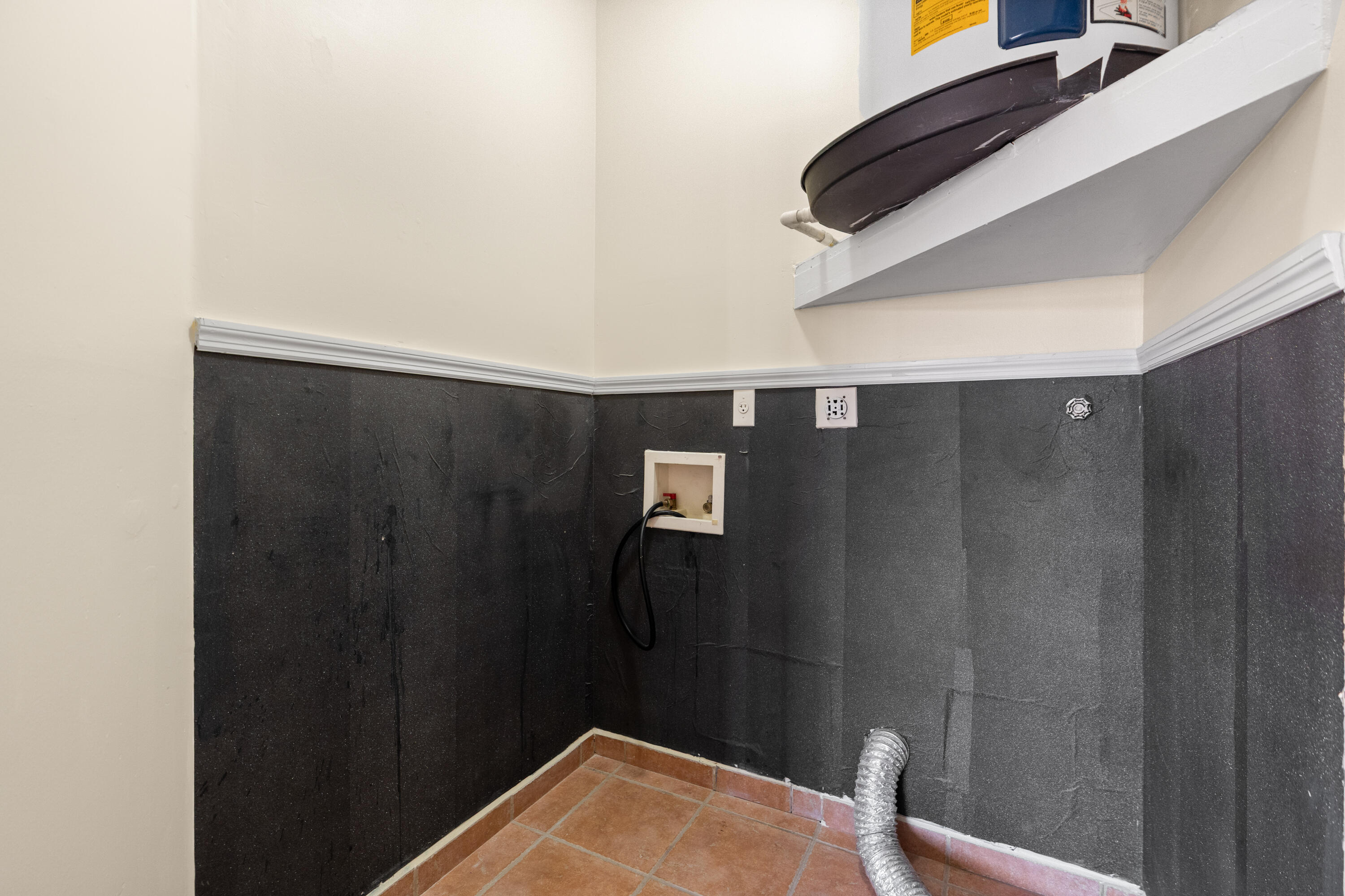 7520 W 20TH #206, Hialeah FL 33016