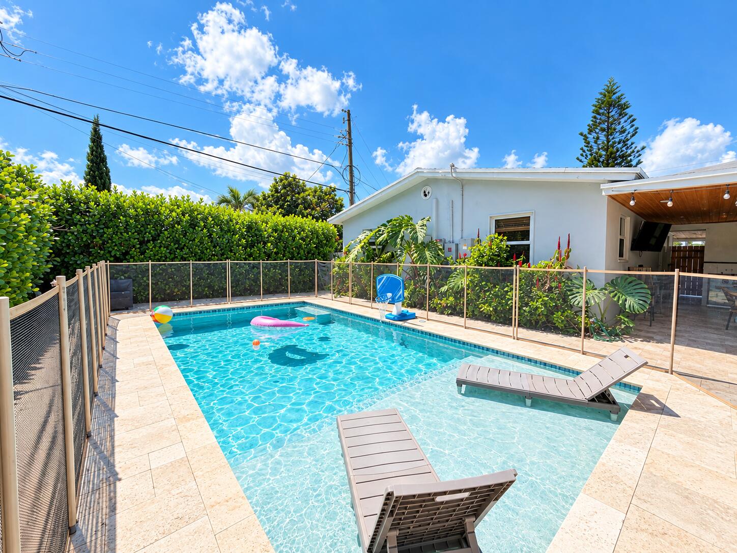 7610 S Olive, West Palm Beach FL 33405