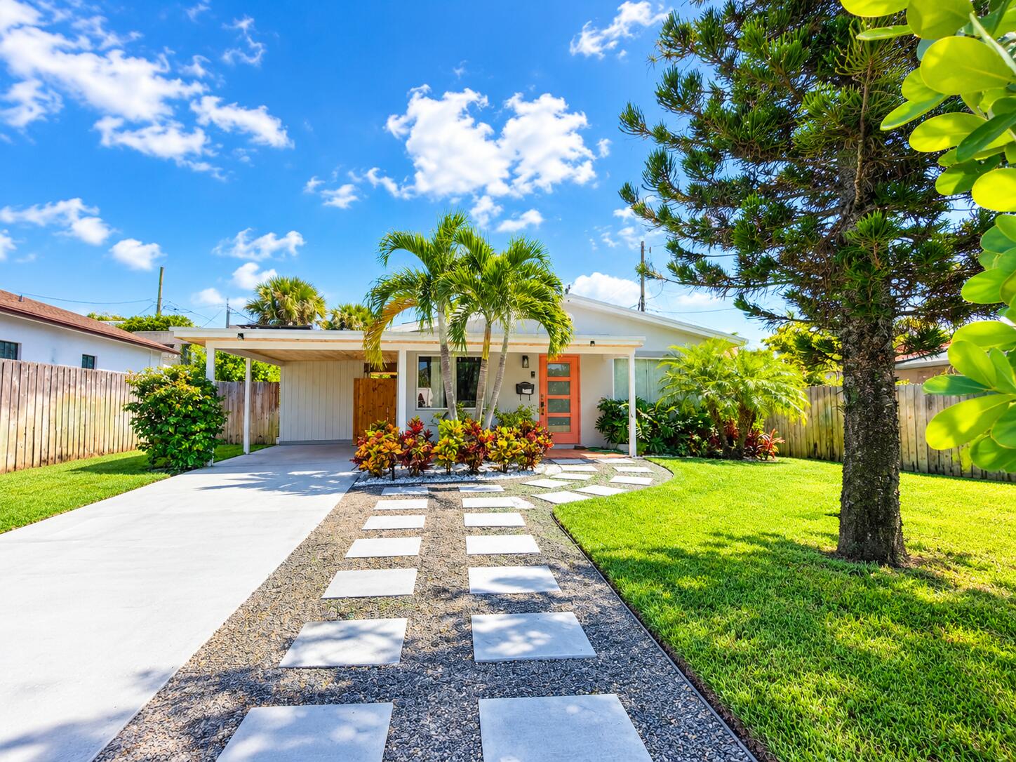 7610 S Olive, West Palm Beach FL 33405