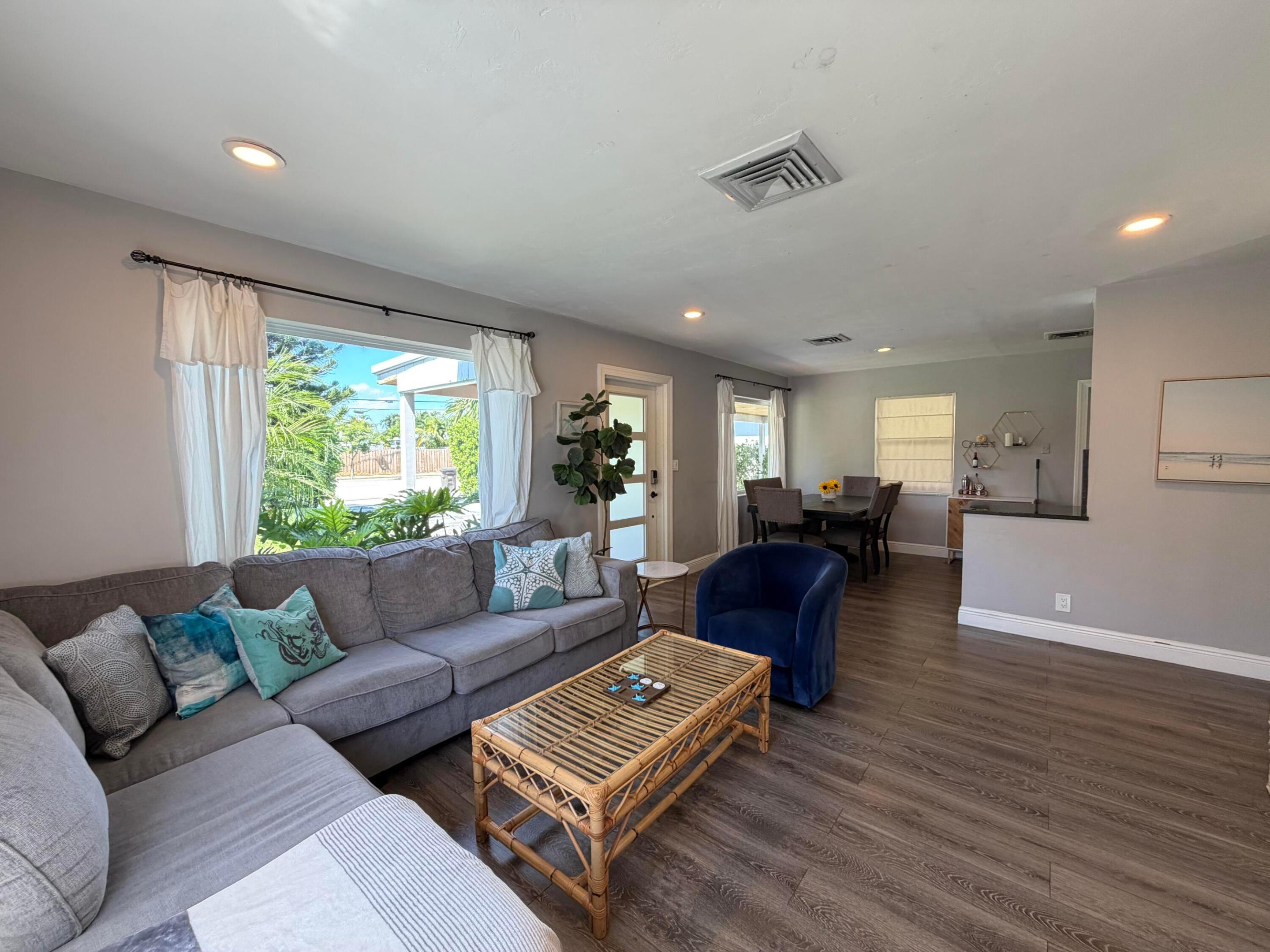 7610 S Olive, West Palm Beach FL 33405