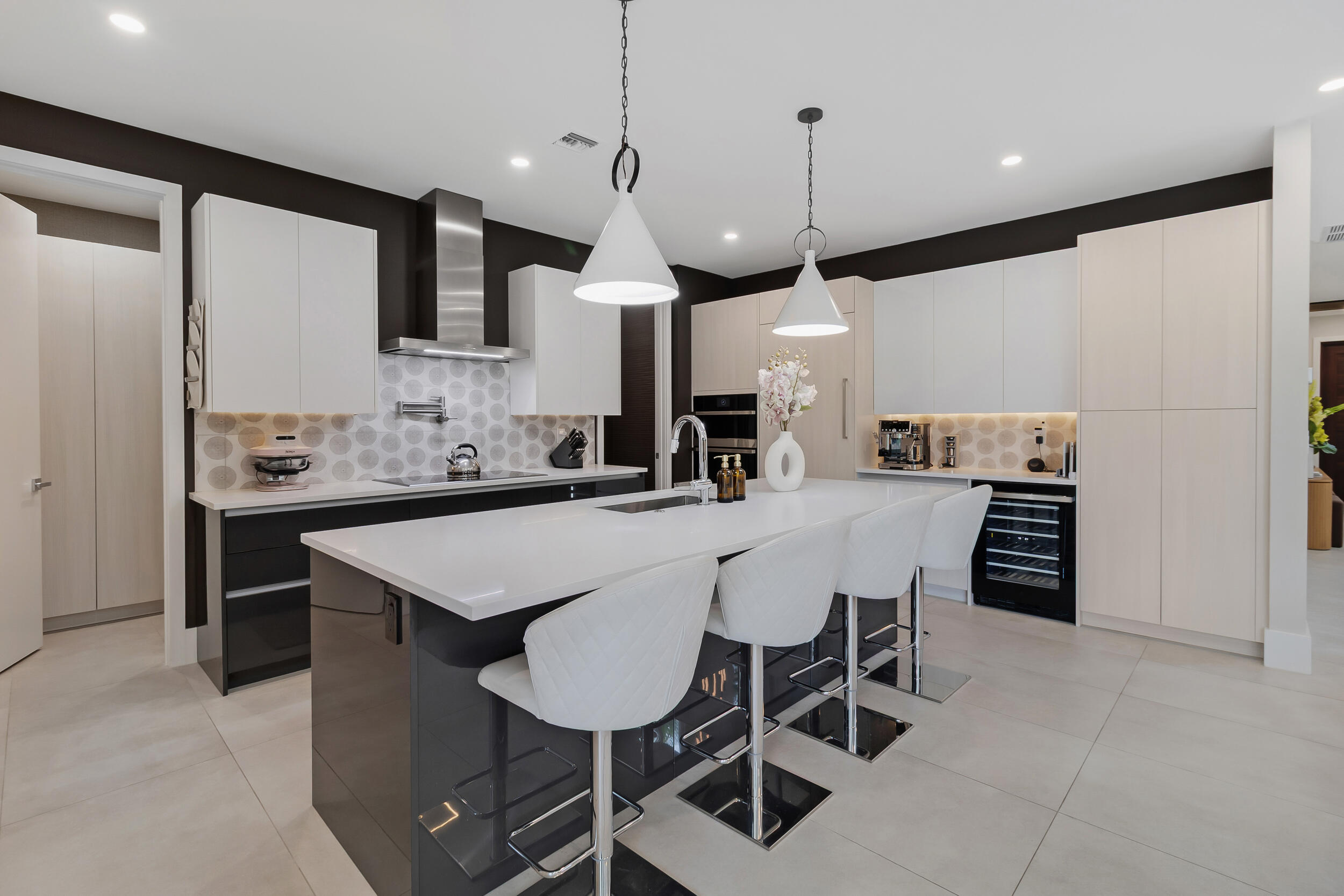 1504 NE 6TH, Fort Lauderdale FL 33304