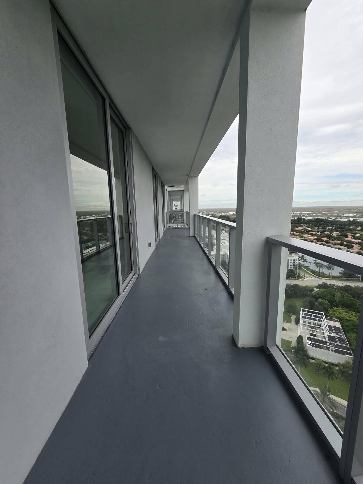 2000 METROPICA #2401, Sunrise FL 33323