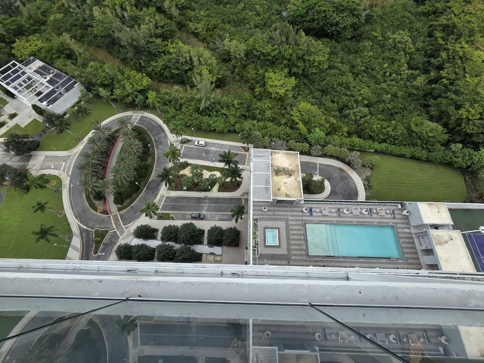 2000 METROPICA #2401, Sunrise FL 33323