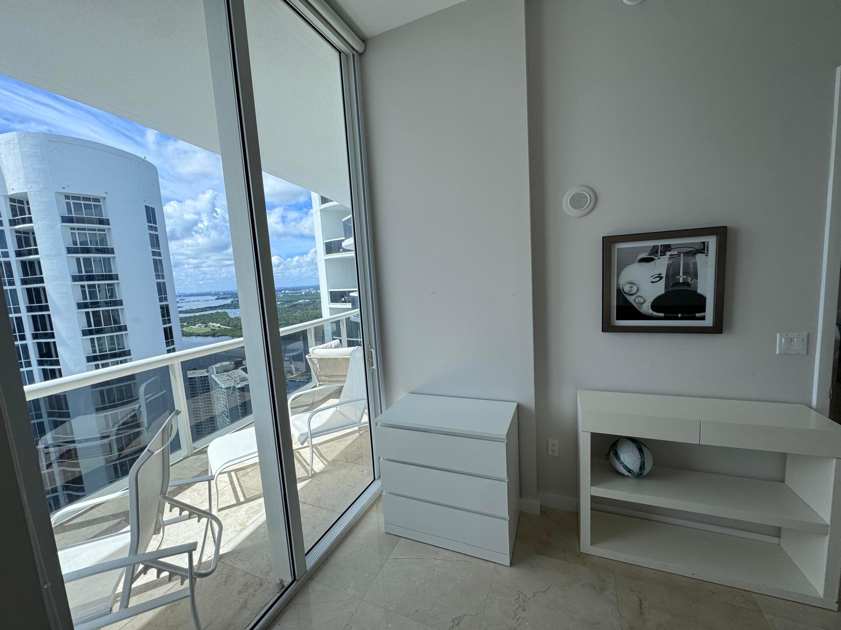 16001 Collins #4002, Sunny Isles Beach FL 33160