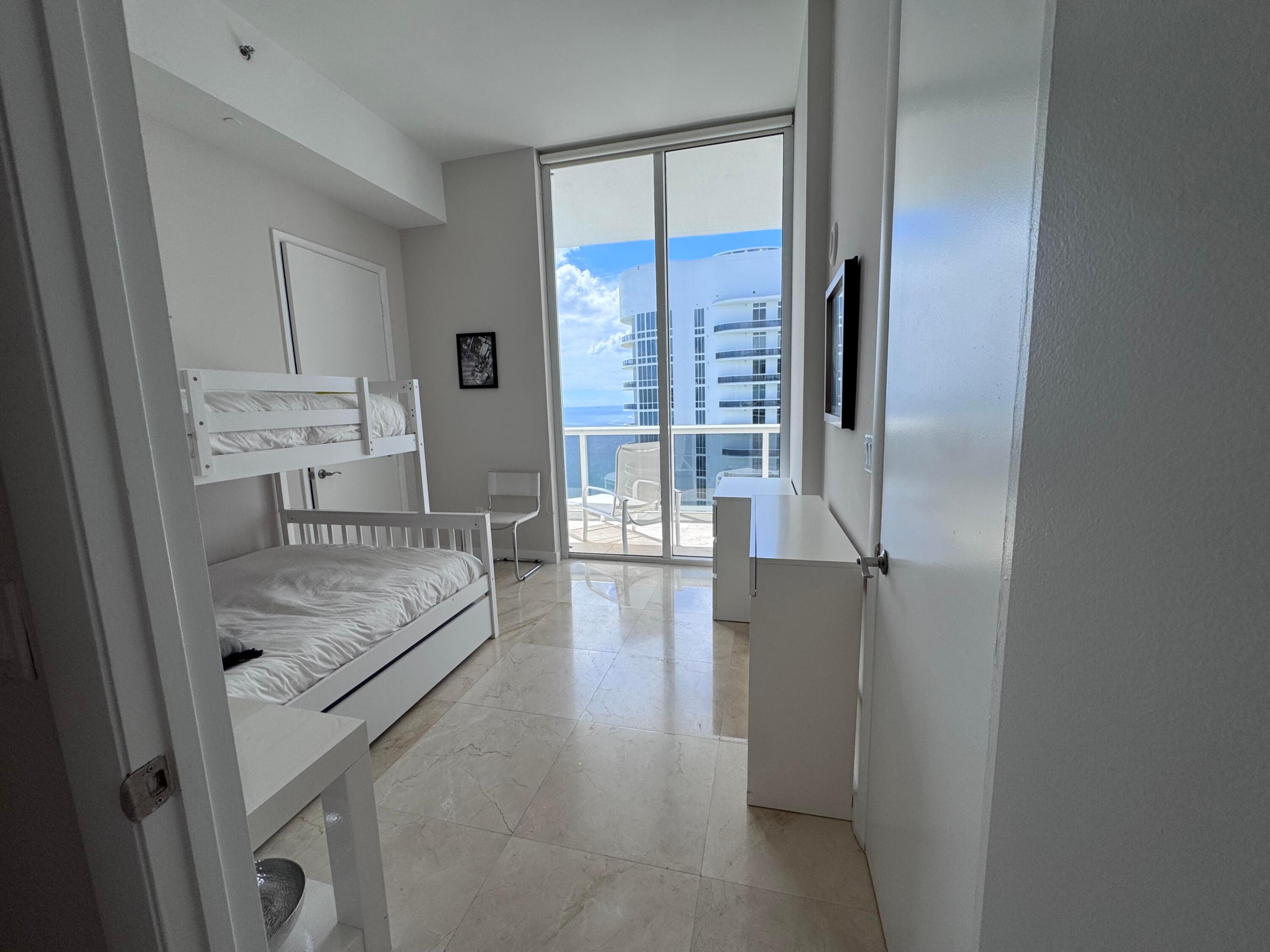 16001 Collins #4002, Sunny Isles Beach FL 33160