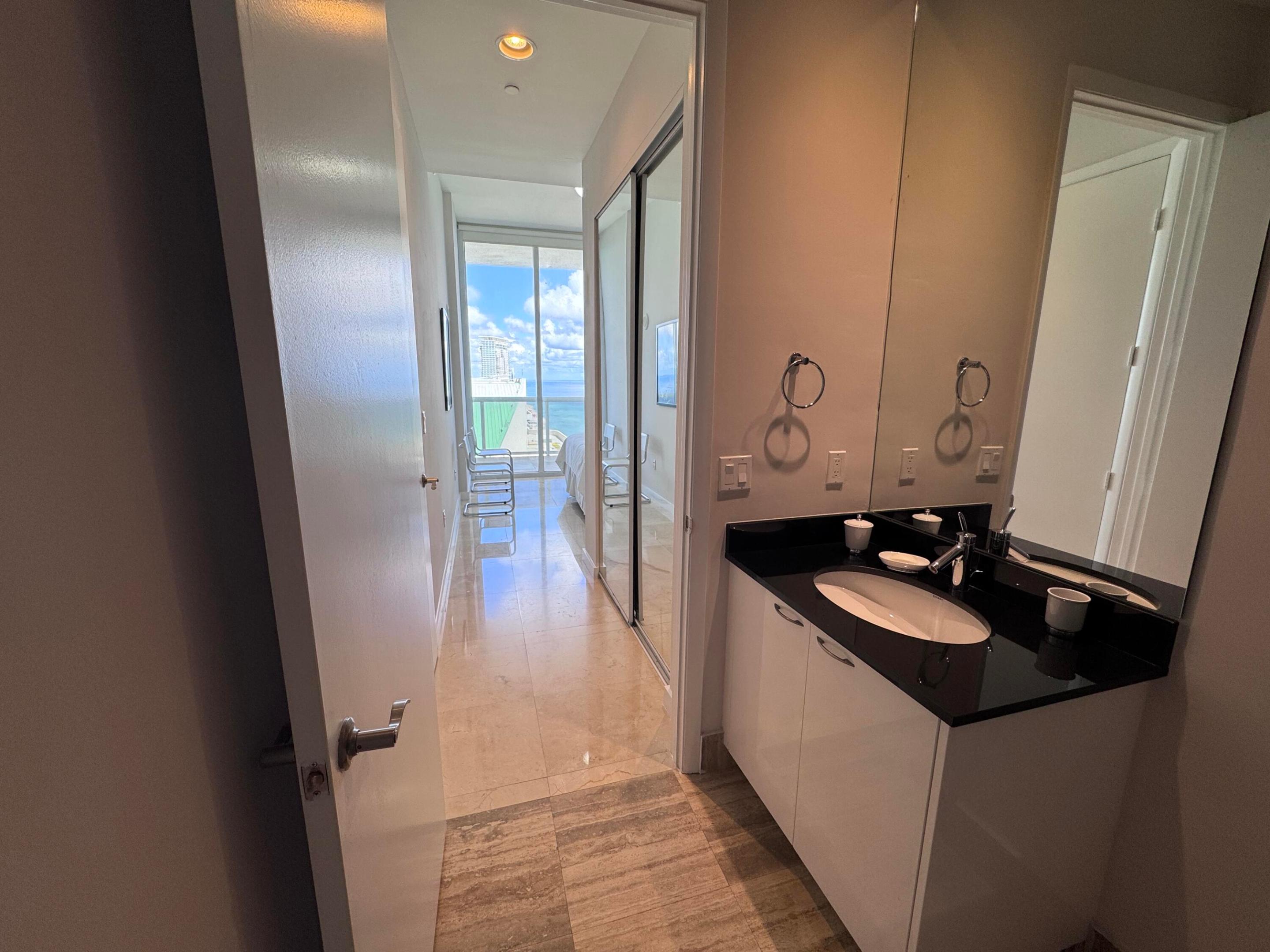 16001 Collins #4002, Sunny Isles Beach FL 33160
