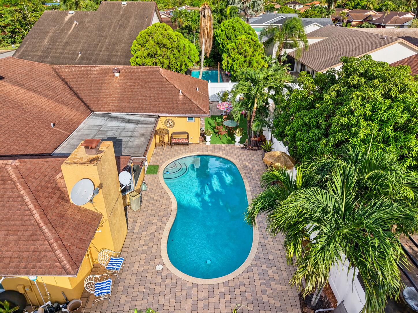 7430 NW 49TH, Lauderhill FL 33319