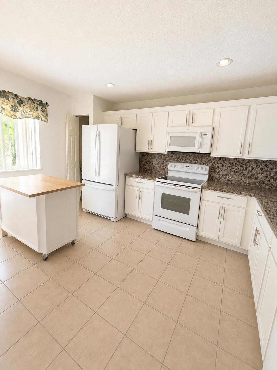 6091 Sugar Loaf, Royal Palm Beach FL 33411