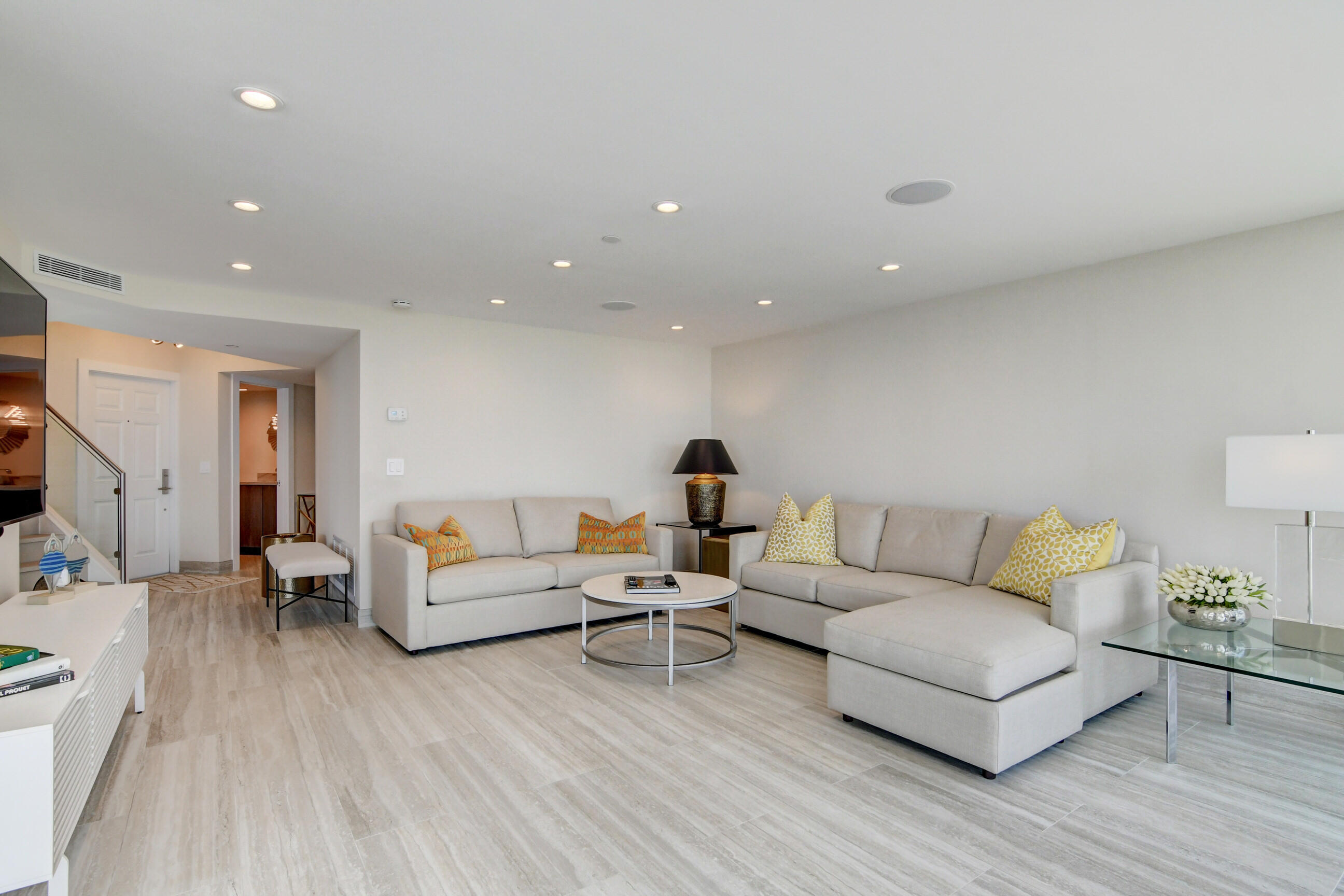 2575 S Ocean #204S, Highland Beach FL 33487