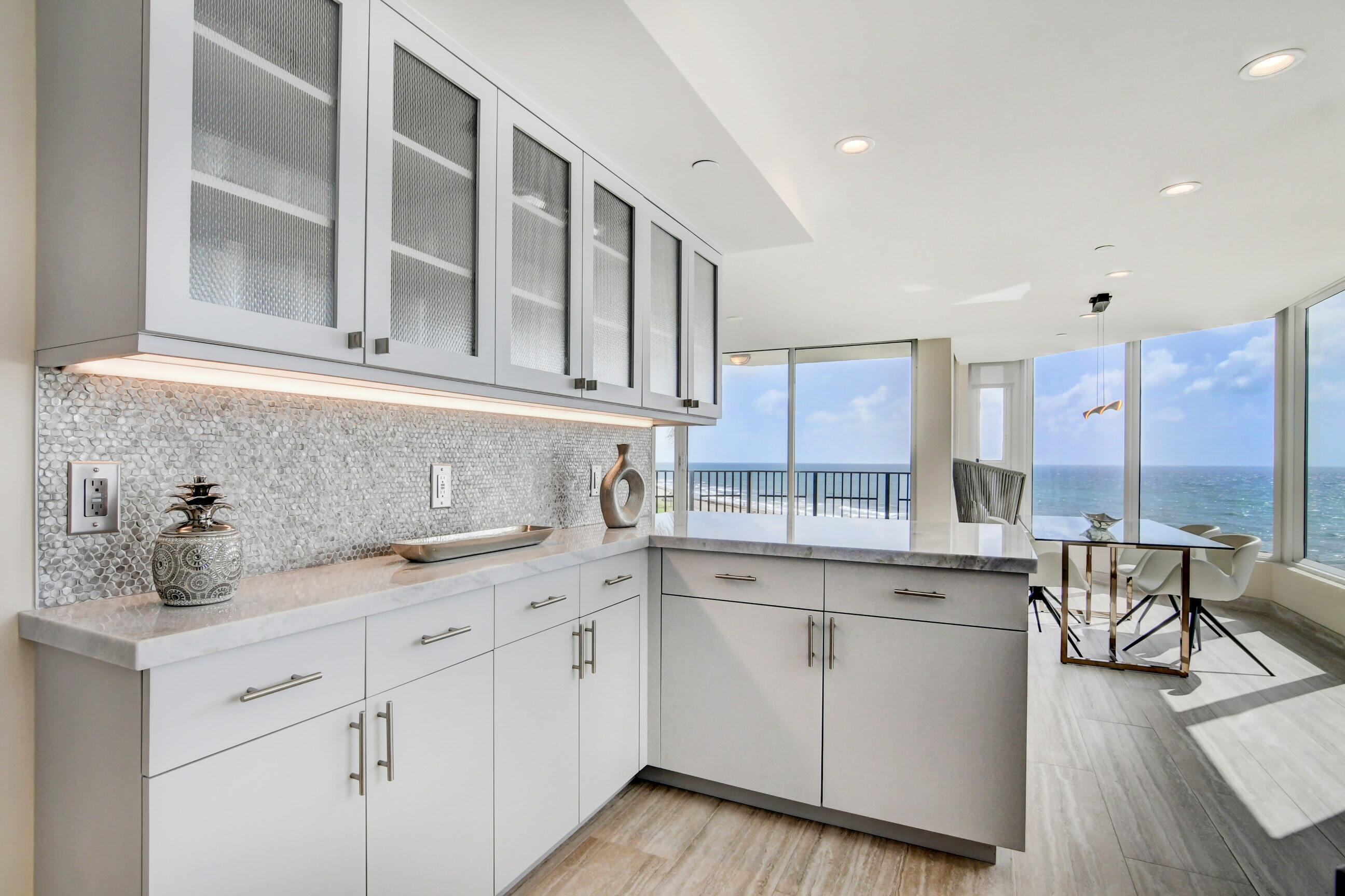 2575 S Ocean #204S, Highland Beach FL 33487